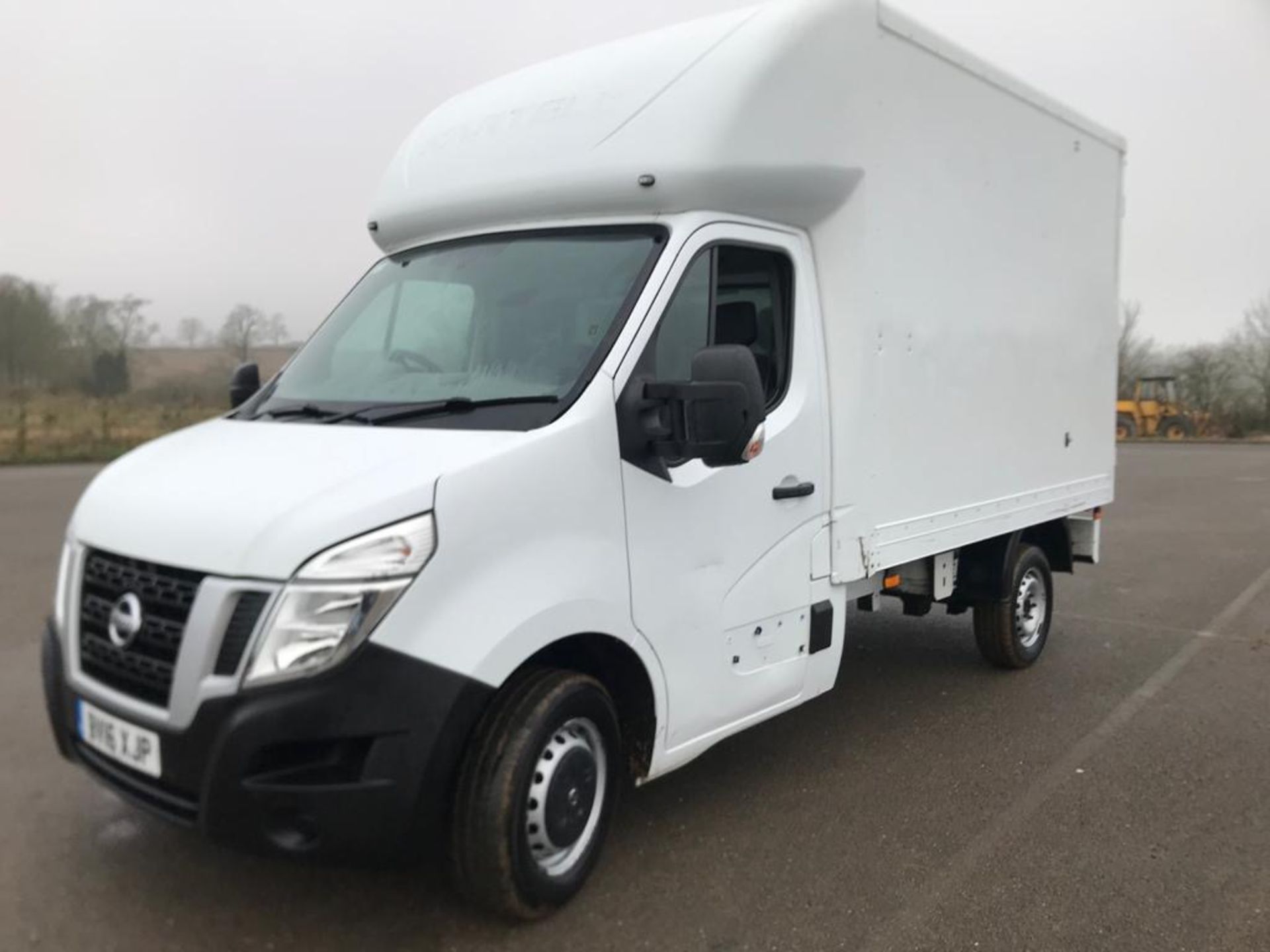 NISSAN NV400 "SE" 2.3DCI LONG WHEEL BASE LUTON BOX VAN - 16 REG - 1 KEEPER - 6 SPEED - LOOK!! - Image 2 of 16