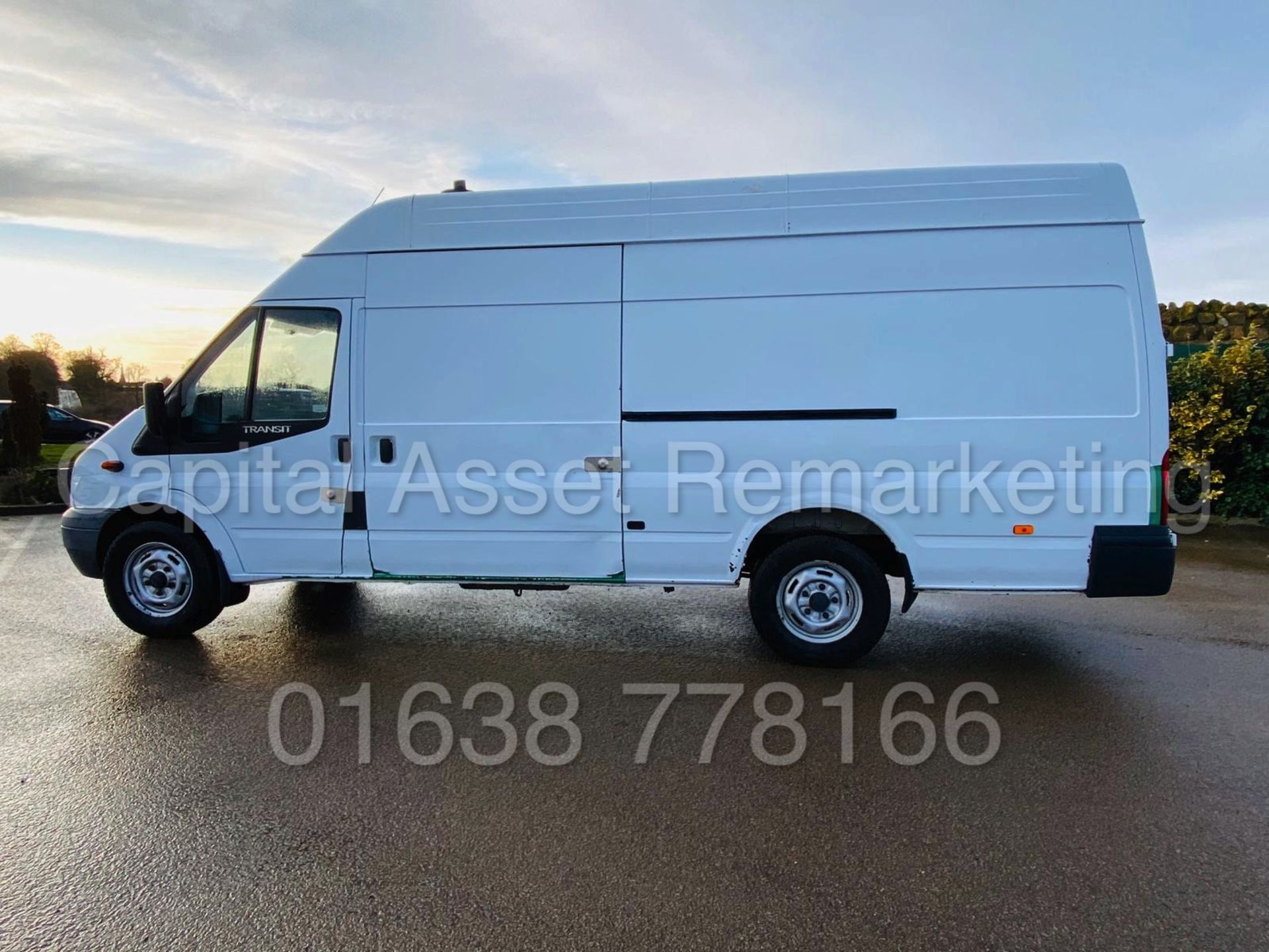 FORD TRANSIT 125 T350L RWD *XLWB HI-ROOF / JUMBO* (2013) '2.2 TDCI - 125 BHP - 6 SPEED' (3500 KG) - Image 7 of 31