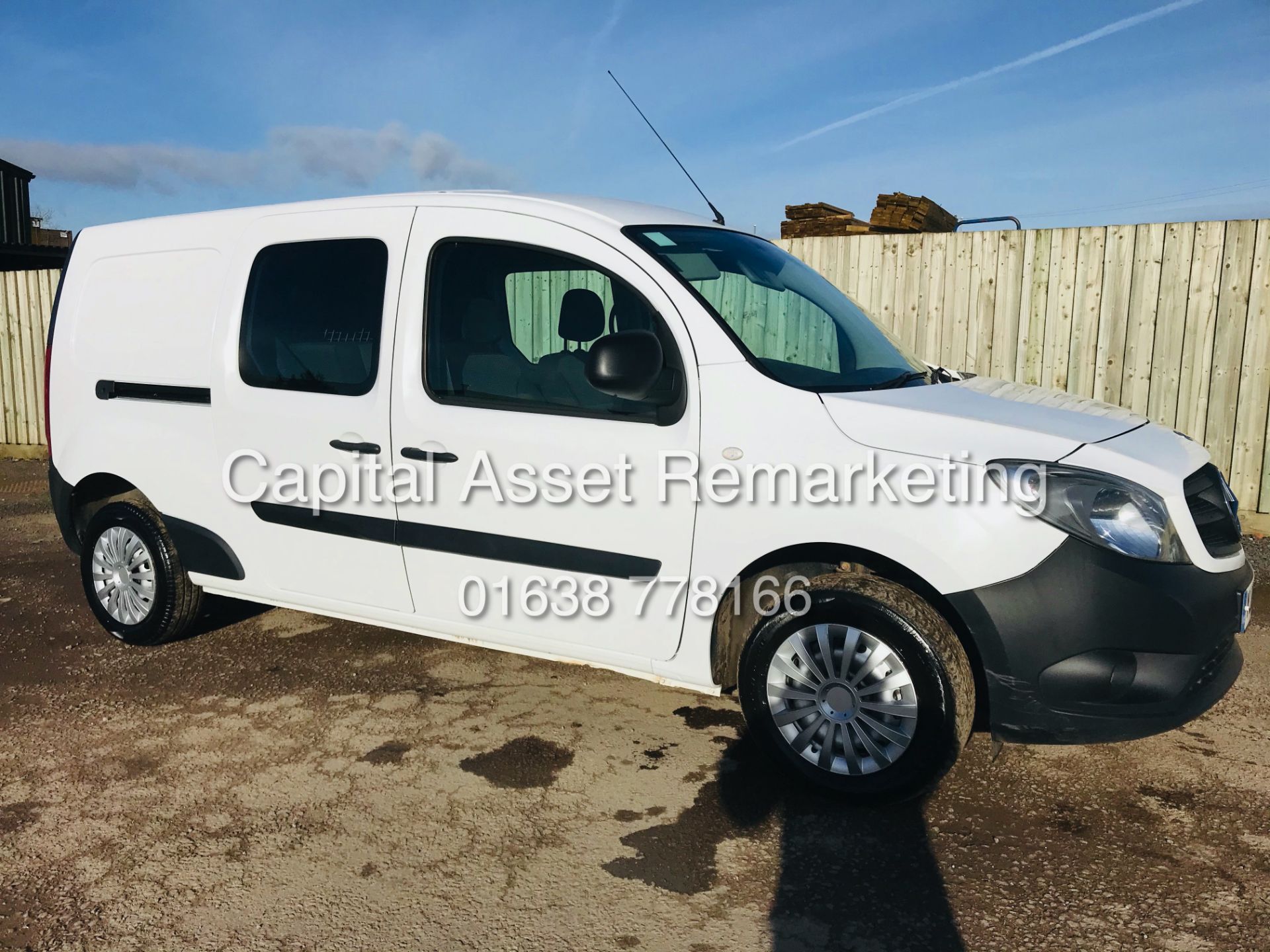 ON SALE MERCEDES CITAN 109CDI EXTRA LONG WHEEL BASE DUALINER/COMBI 5 SEATER VAN (2016 MODEL) LOOK!!