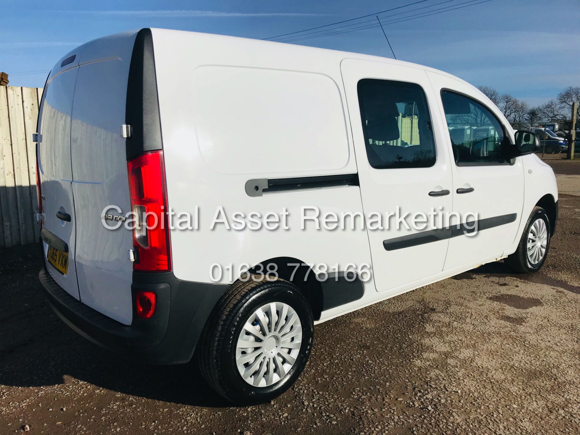 ON SALE MERCEDES CITAN 109CDI EXTRA LONG WHEEL BASE DUALINER/COMBI 5 SEATER VAN (2016 MODEL) LOOK!! - Image 11 of 22