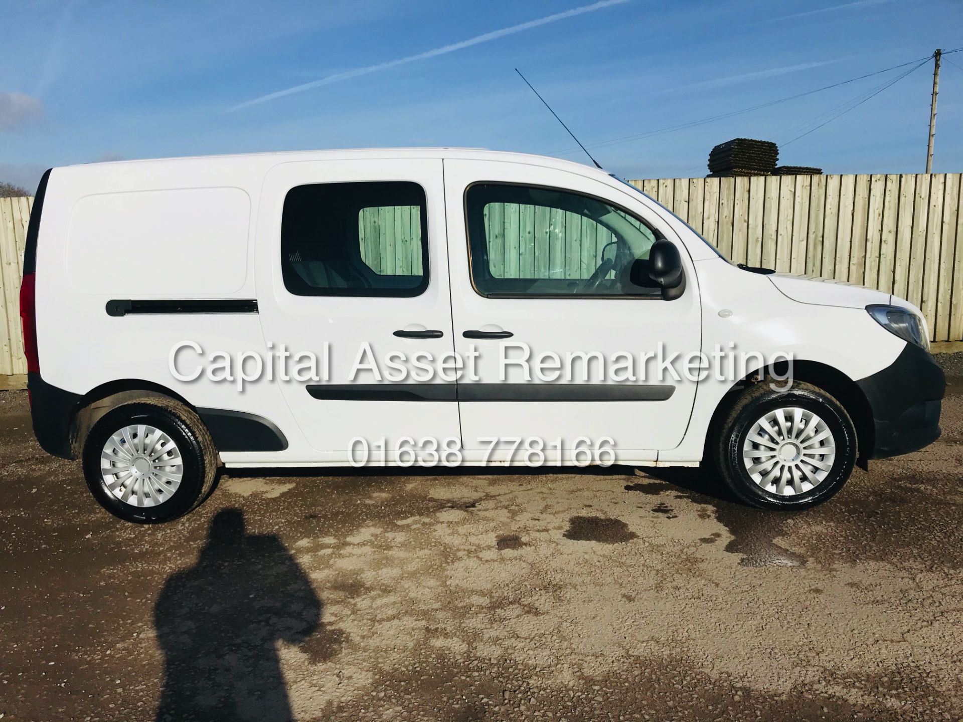 ON SALE MERCEDES CITAN 109CDI EXTRA LONG WHEEL BASE DUALINER/COMBI 5 SEATER VAN (2016 MODEL) LOOK!! - Image 4 of 22