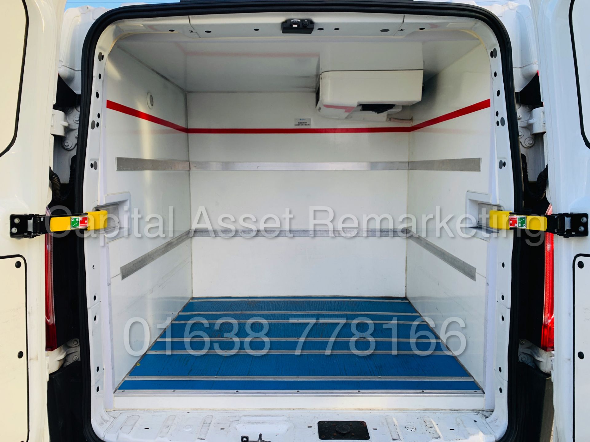 (On Sale) FORD TRANSIT CUSTOM 290 ECO-TECH *SWB - FRIDGE / FREEZER VAN* (2016) '2.2 TDCI - 6 SPEED' - Image 22 of 36