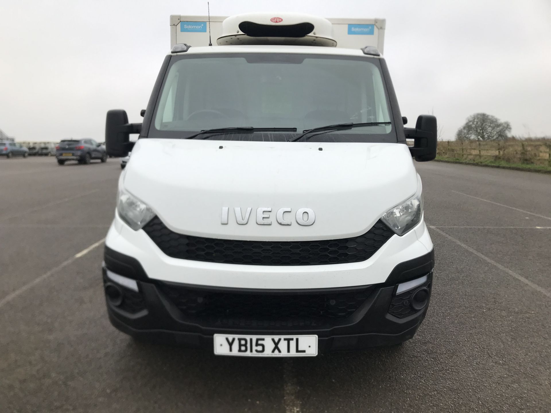 IVECO DAILY 35S11 2.3"HPI" 8 SPEED AUTO - "LWB FRIDGE FREEZER BOX" 15 REG - NEW SHAPE - LOOK!!! - Image 2 of 15