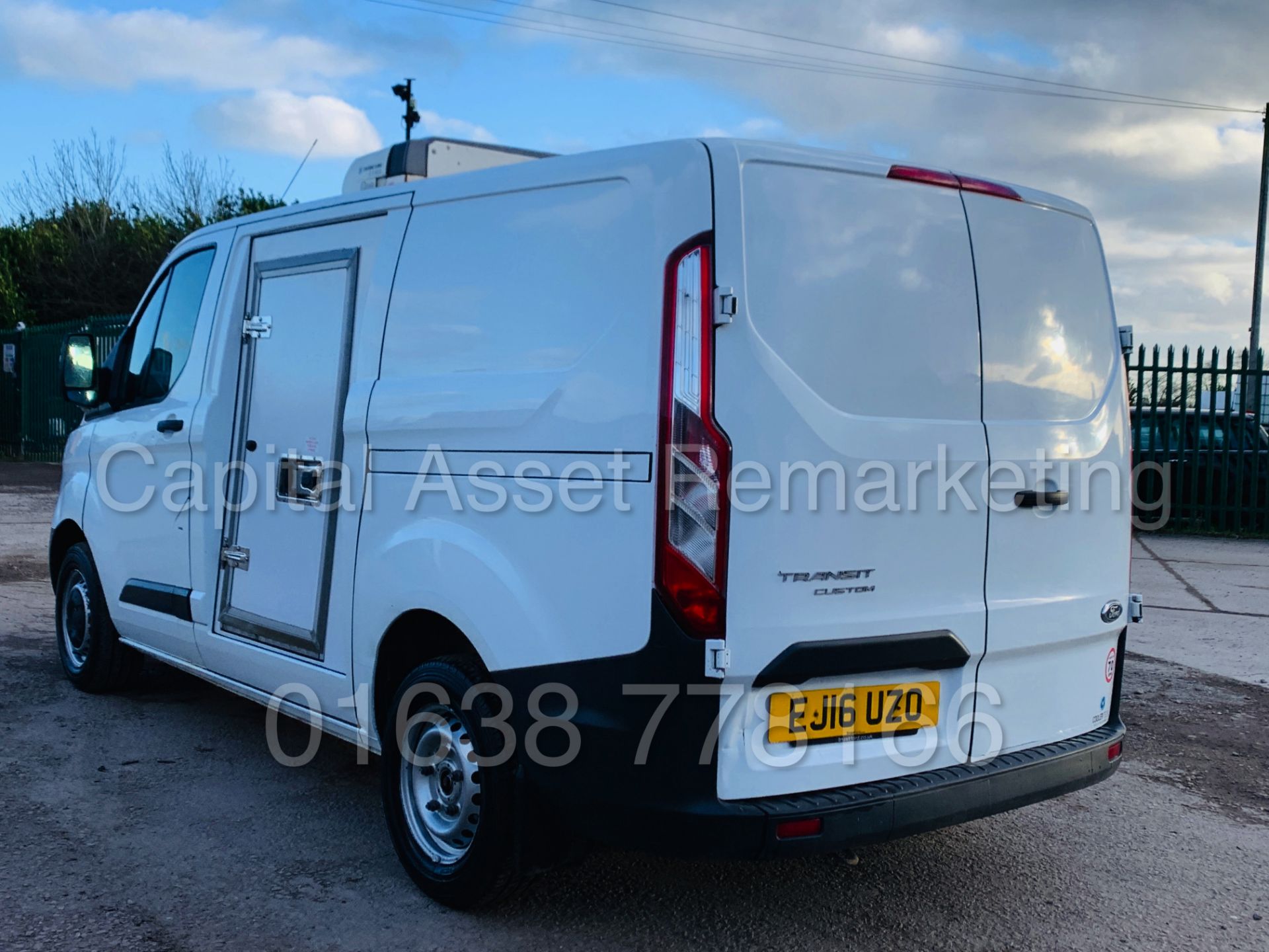 (On Sale) FORD TRANSIT CUSTOM 290 ECO-TECH *SWB - FRIDGE / FREEZER VAN* (2016) '2.2 TDCI - 6 SPEED' - Image 9 of 36