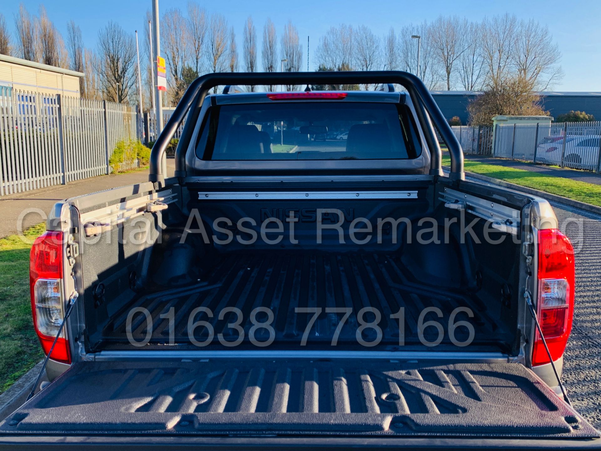 (On Sale) NISSAN NAVARA *N-GUARD* DOUBLE CAB PICK-UP (69 REG) '2.3 DCI - 190 BHP - AUTO' *HUGE SPEC* - Image 8 of 60