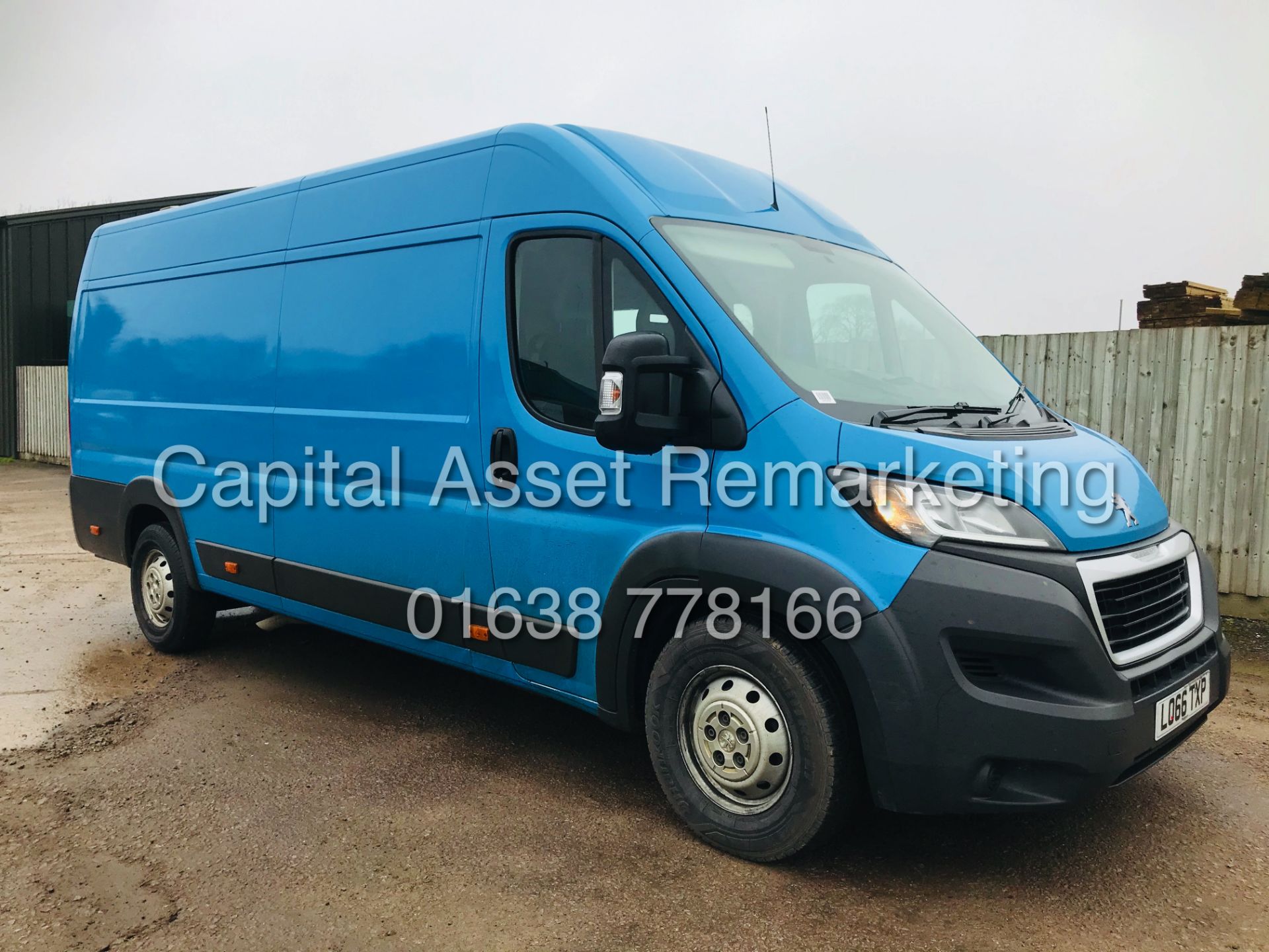 PEUGEOT BOXER 2.0 BLUE-HDI 435 "PROFESSIONAL" MAXI XLWB L4H2 (2017) A/C-STOP/START-SAT NAV-6 SEATER - Image 4 of 20