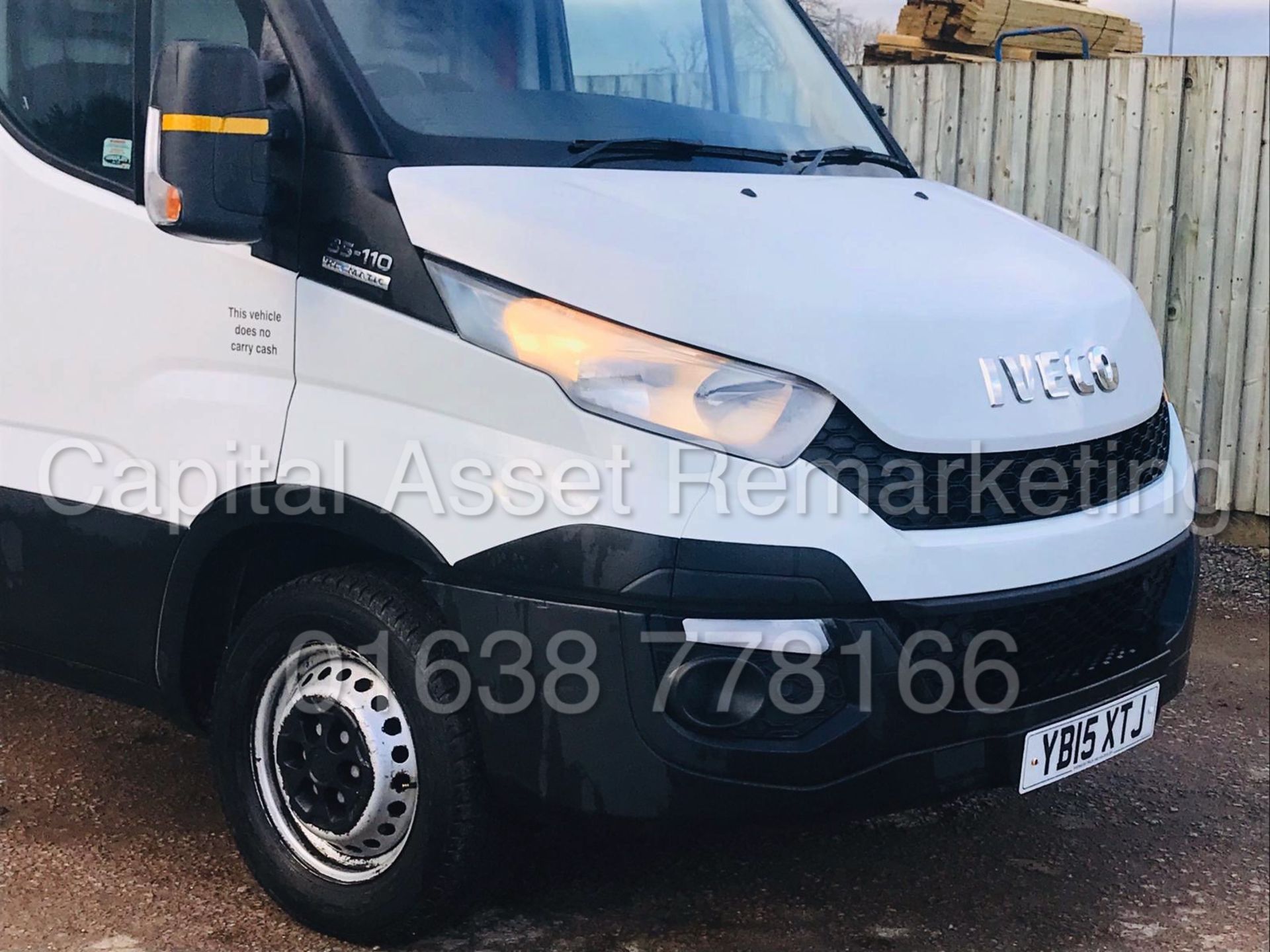 IVECO DAILY 35S11 *LWB - REFRIGERATED BOX* (2015 - NEW MODEL) '2.3 DIESEL - 8 SPEED AUTO' - Image 14 of 37