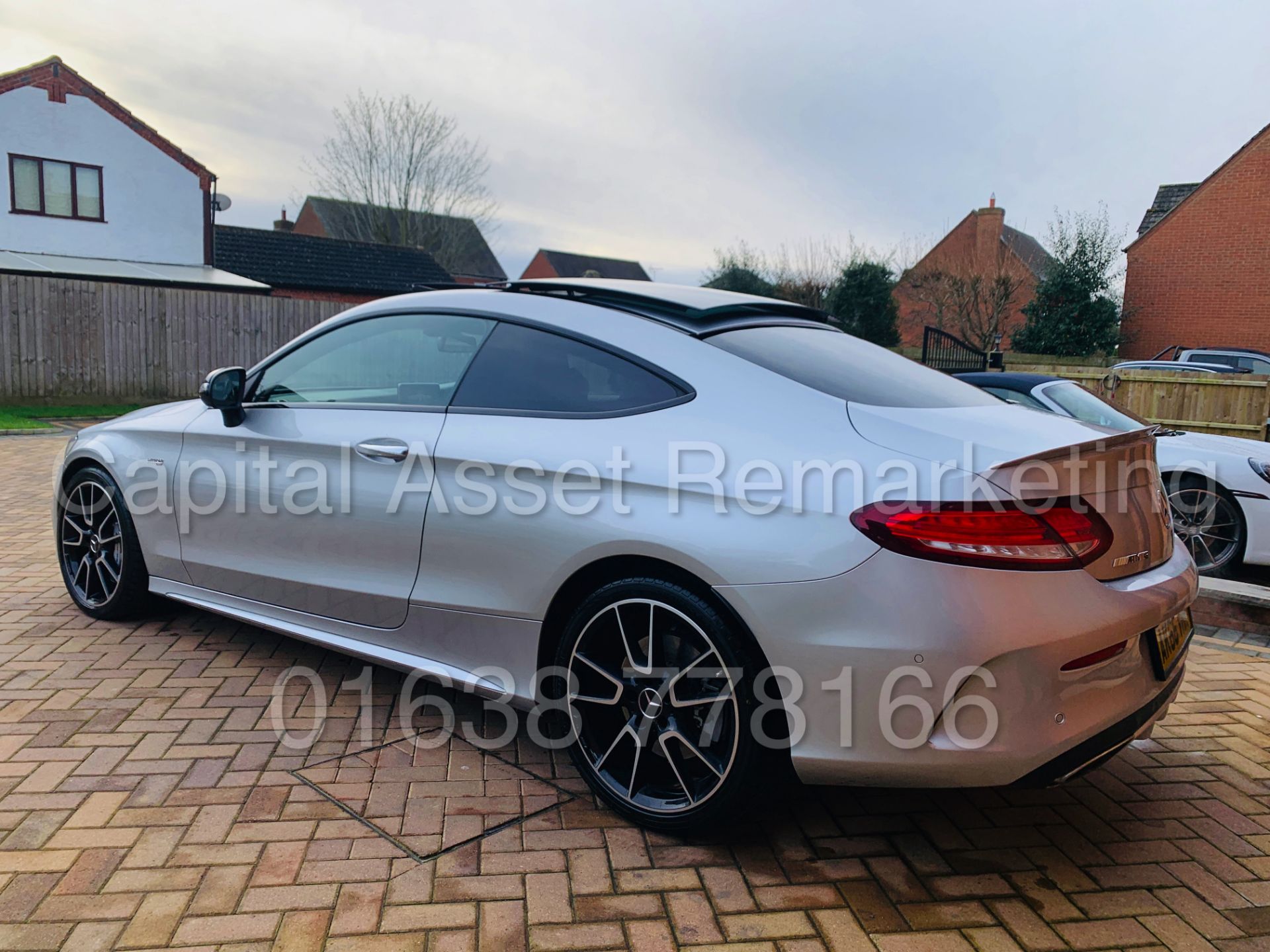 MERCEDES-BENZ C43 AMG *PREMIUM 4 MATIC* COUPE (2017) '9-G AUTO - LEATHER - SAT NAV' **FULLY LOADED** - Image 8 of 46