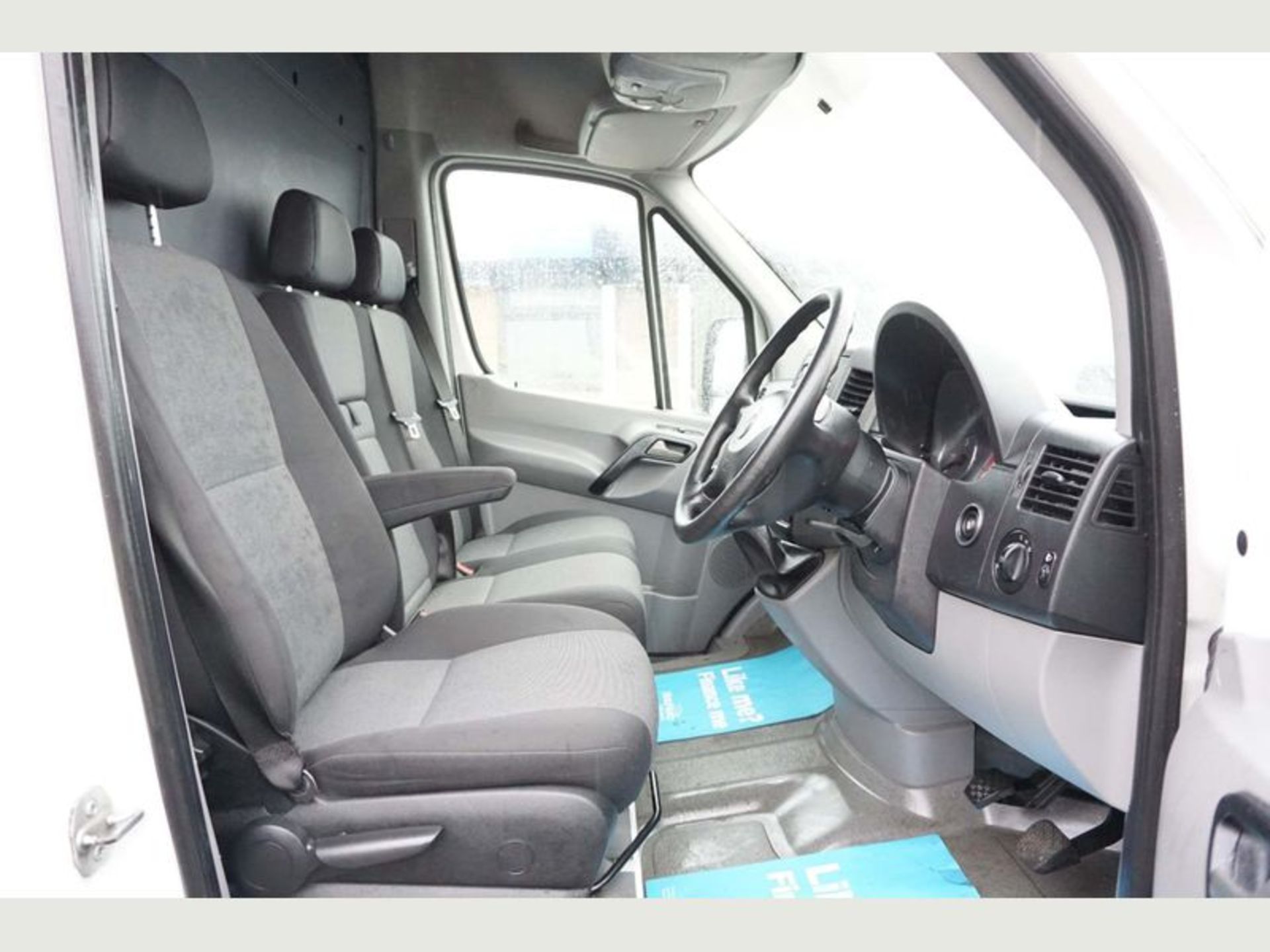 On Sale VOLKSWAGEN CRAFTER 2.0TDI (136) LONG WHEEL BASE HIGH ROOF - 1 KEEPER - 16 REG - LOW MILES - Image 7 of 7