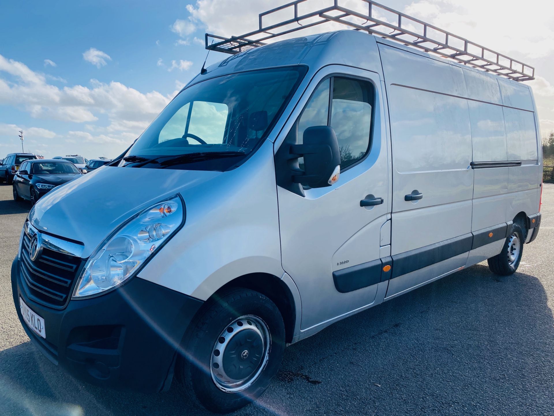 (ON SALE) VAUXHALL MOVANO 2.3CDTI (136) "LWB" HIGH ROOF - 15 REG - SILVER - START / STOP - 1 KEEPER - Image 4 of 16