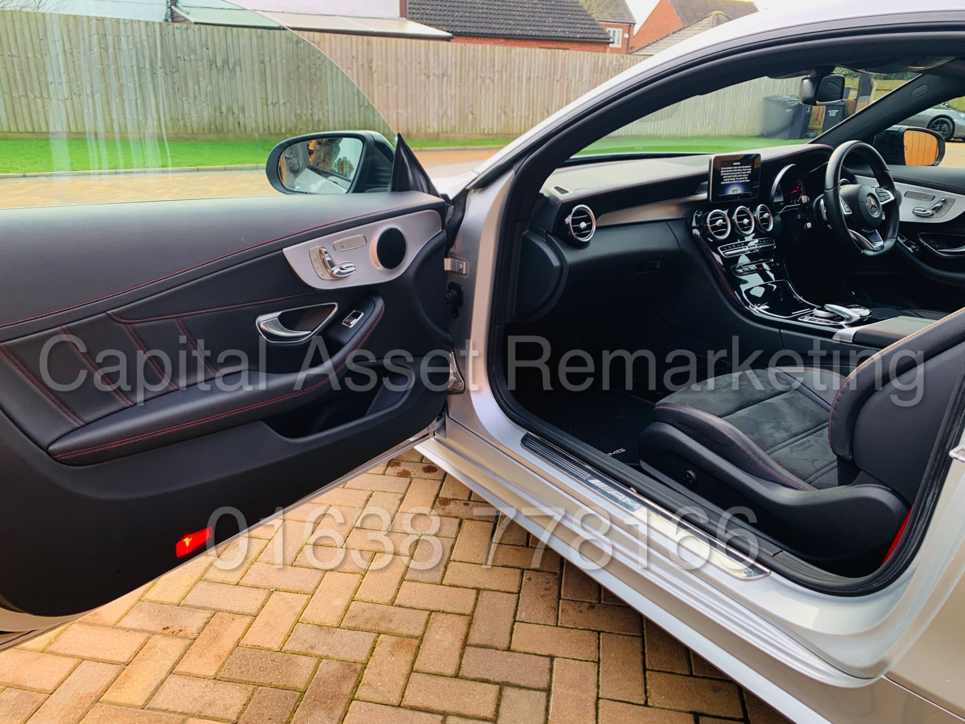 MERCEDES-BENZ C43 AMG *PREMIUM 4 MATIC* COUPE (2017) '9-G AUTO - LEATHER - SAT NAV' **FULLY LOADED** - Image 19 of 46