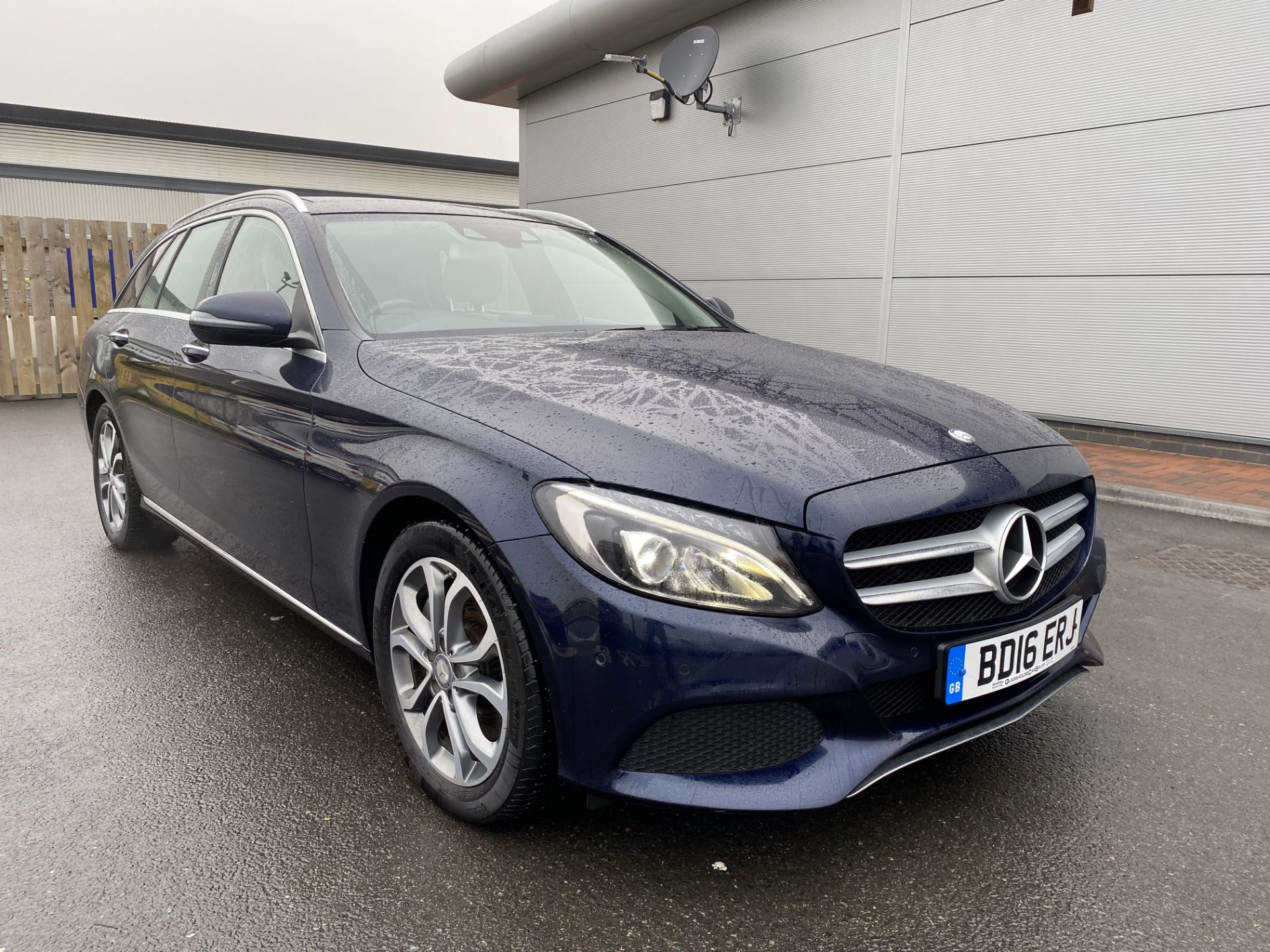 On Sale MERCEDES C300d "hybrid" SPORT PREMIUM ESTATE "7G AUTO" - 16 REG - PAN ROOF - MASSIVE SPEC - - Image 2 of 25