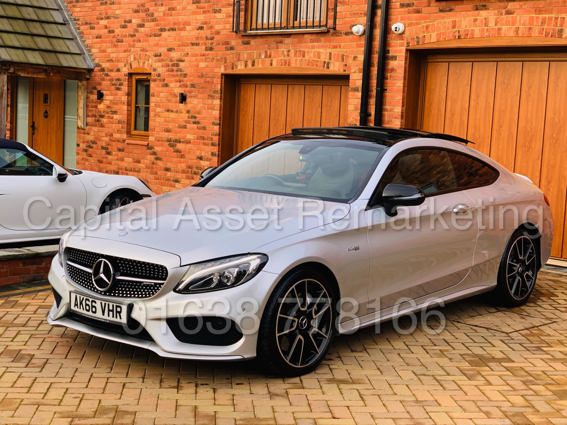 MERCEDES-BENZ C43 AMG *PREMIUM 4 MATIC* COUPE (2017) '9-G AUTO - LEATHER - SAT NAV' **FULLY LOADED** - Image 6 of 46