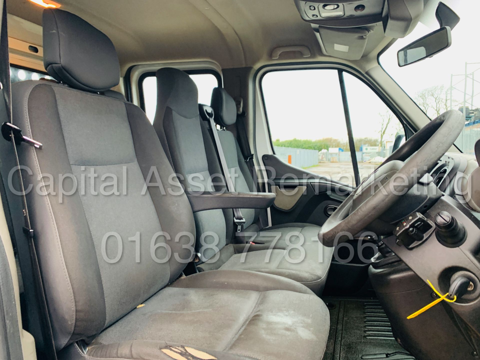 RENAULT MASTER ML35 *LWB - 7 SEATER D/CAB DROPSIDE TRUCK* (2013 MODEL) '2.3 DCI- 150 BHP - 6 SPEED' - Image 23 of 34