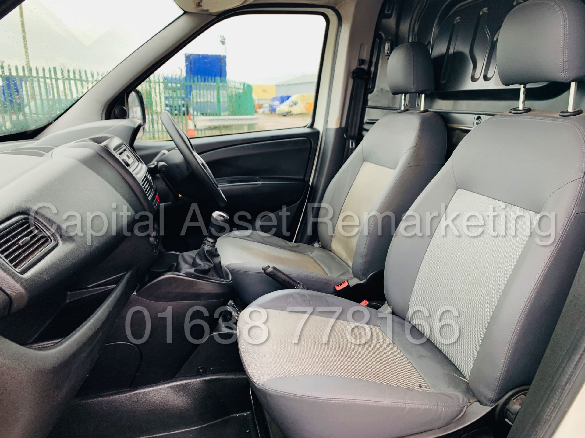 (On Sale) VAUXHALL COMBO *LWB - PANEL VAN* (66 REG - EURO 6 MODEL) 'STOP/START' *U-LEZ COMPLIANT* - Image 19 of 34