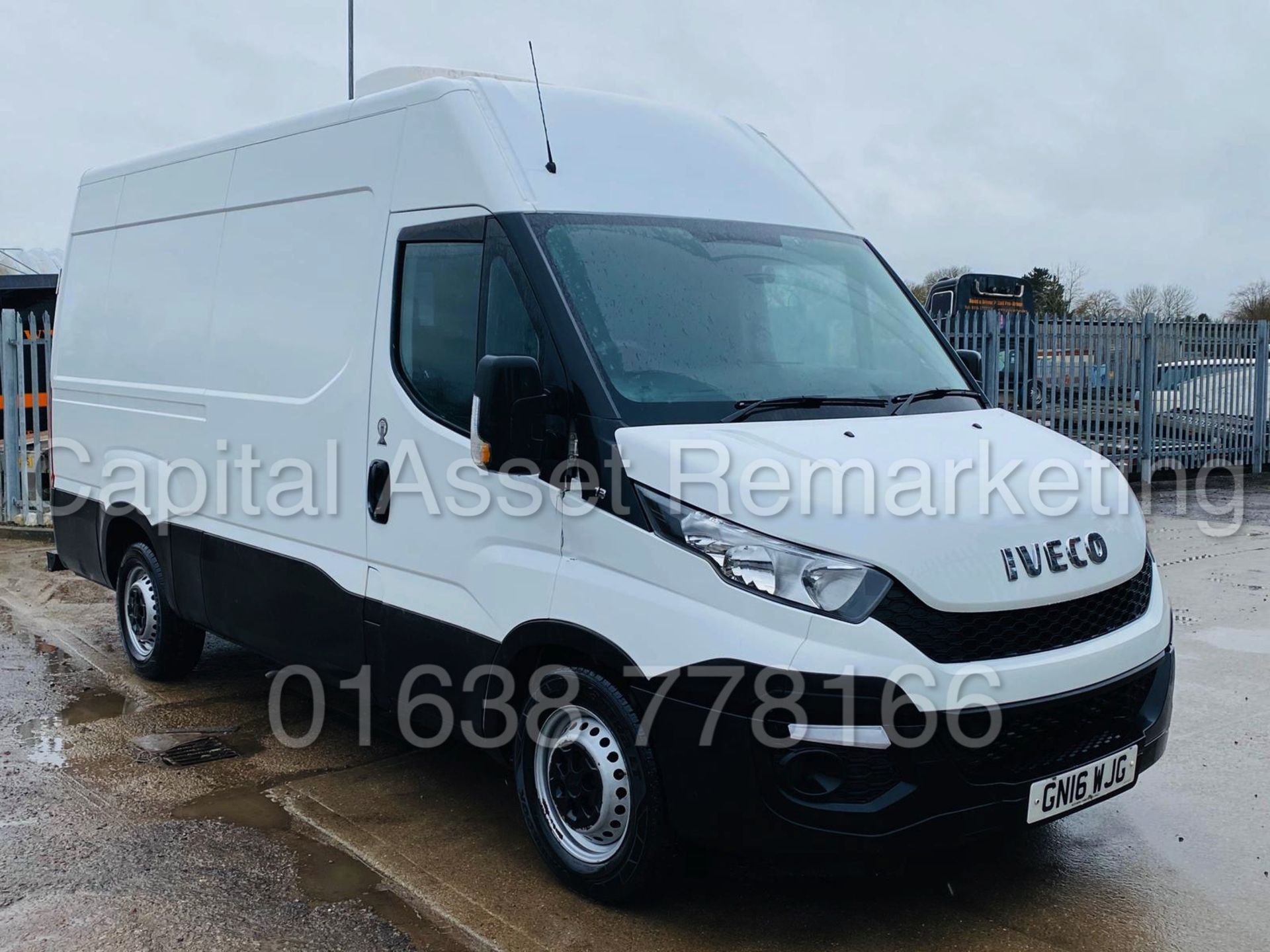 IVECO DAILY 35S13 *FRIDGE / FREEZER VAN* (2016 - NEW MODEL) '2.3 DIESEL - 6 SPEED' *SAT NAV*