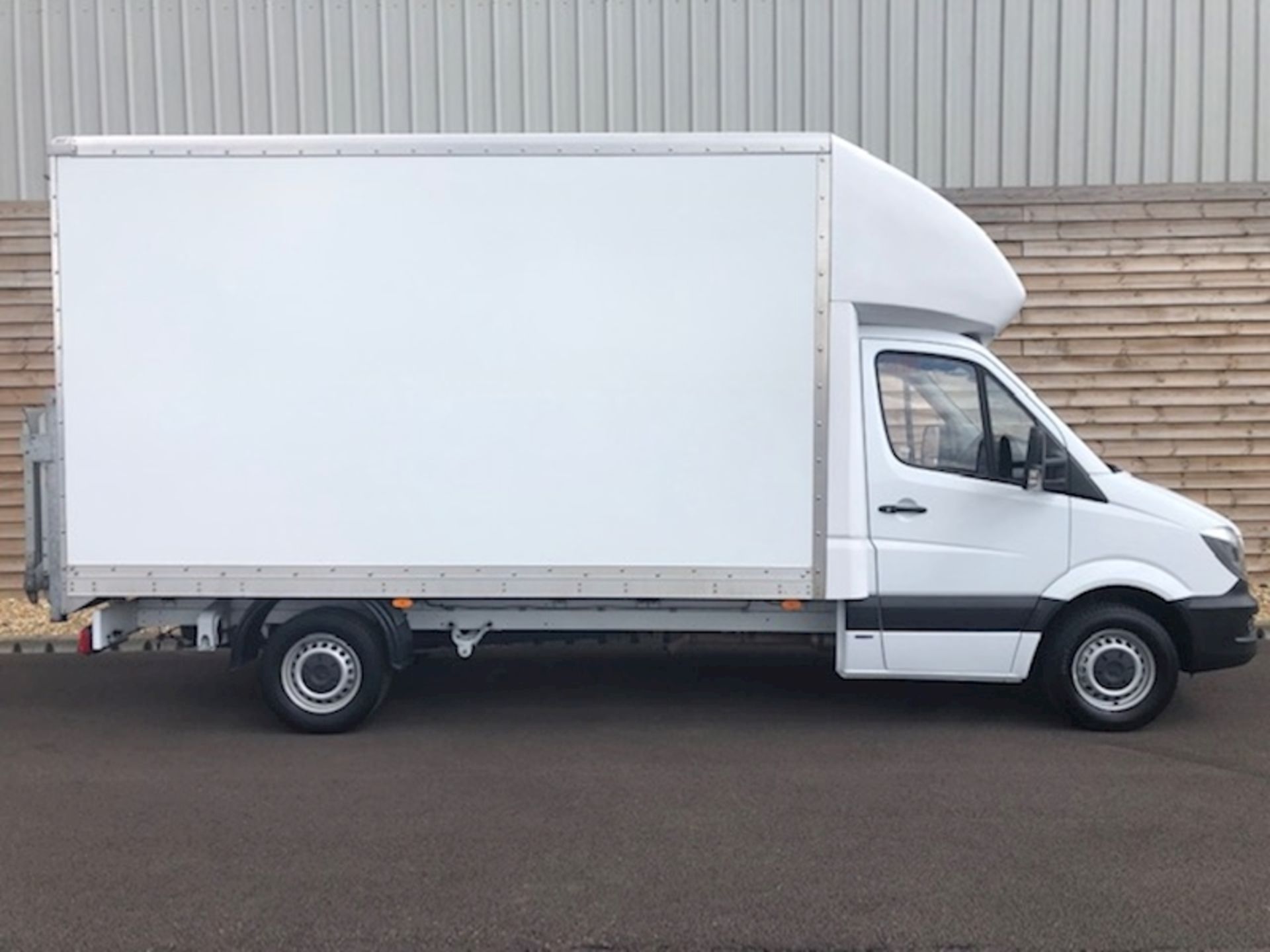 (On Sale) MERCEDES-BENZ SPRINTER 314 CDI *LWB - LUTON/BOX VAN* (66 REG - EURO 6 / AD-BLUE) **U-LEZ** - Image 2 of 10