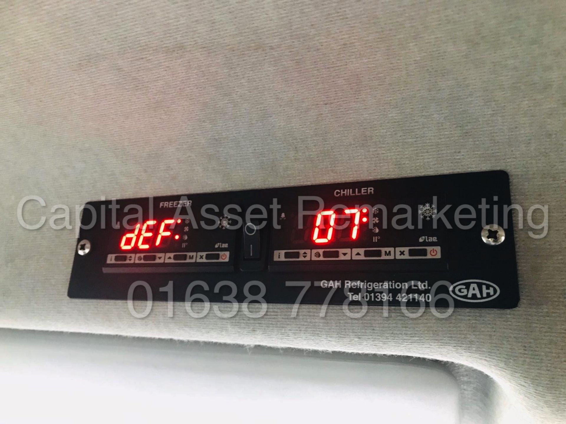 (ON SALE) IVECO DAILY 35S11 *LWB - REFRIGERATED BOX* (2015 - NEW MODEL) '2.3 DIESEL - 8 SPEED AUTO' - Image 33 of 37