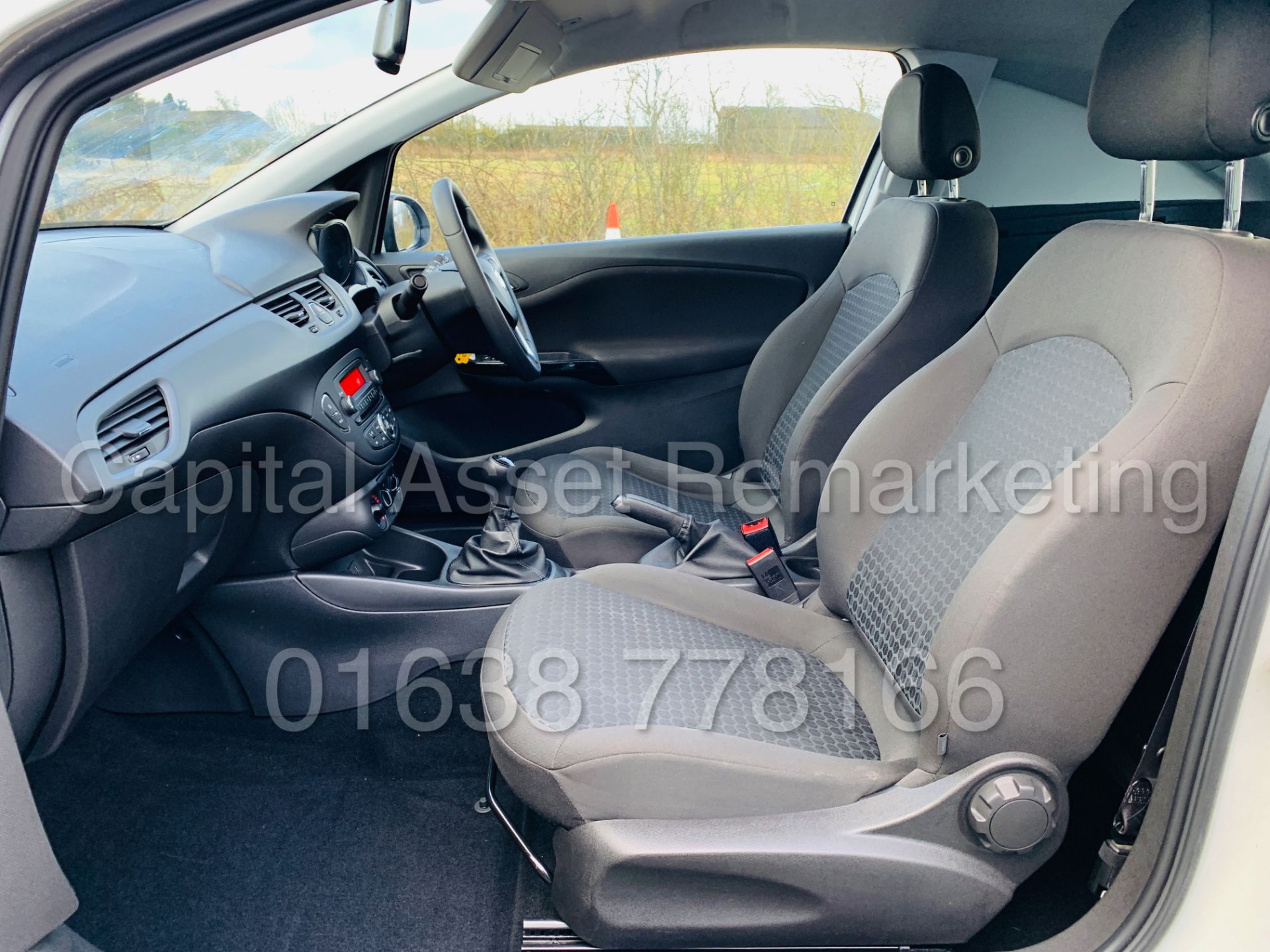 (On Sale) VAUXHALL CORSA *LCV - PANEL VAN* (2018-NEW MODEL) ' STOP/START - EURO 6' *U-LEZ COMPLIANT* - Image 19 of 35