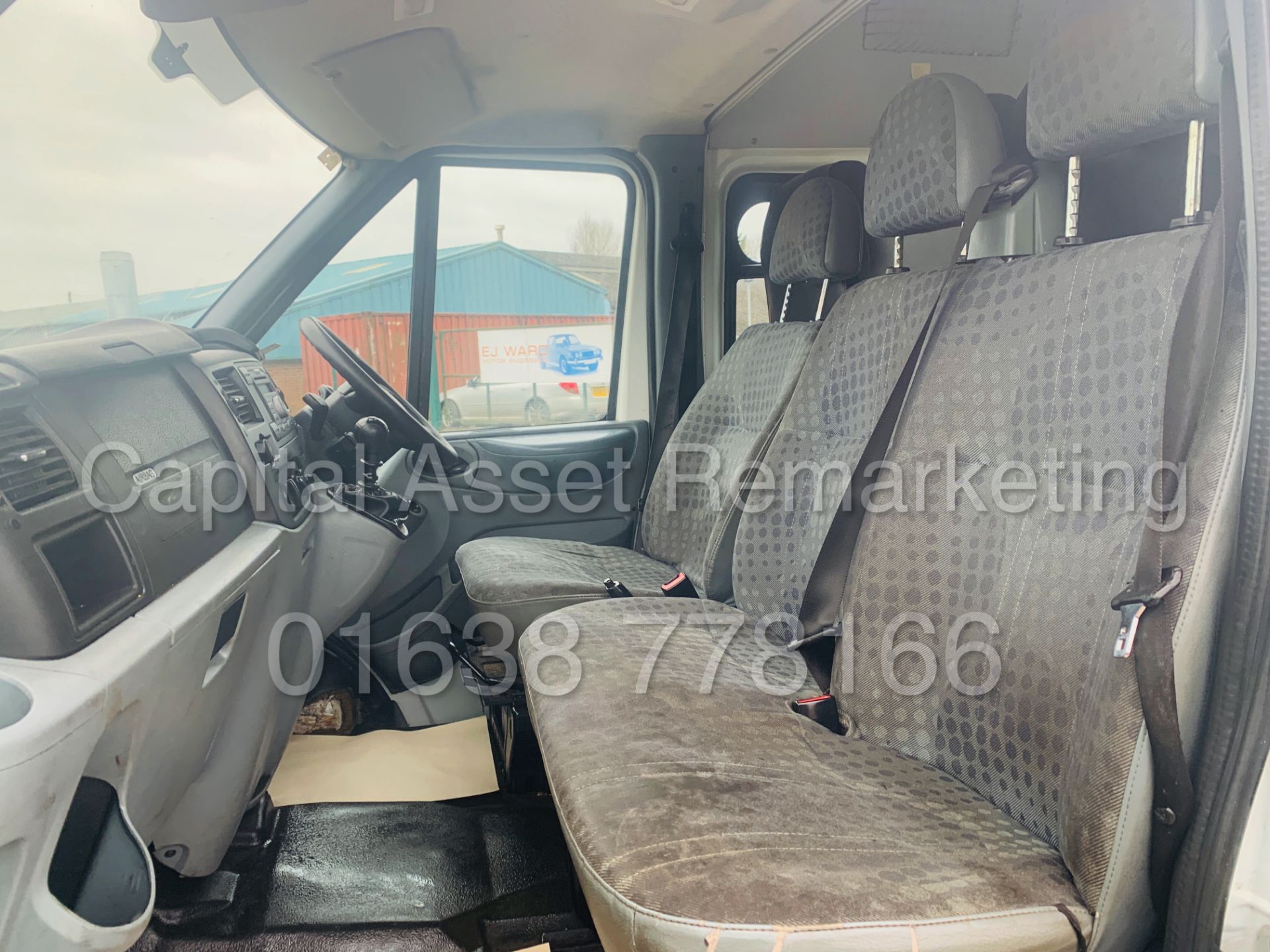 (On Sale) FORD TRANSIT T350 *LWB - 8 SEATER MESSING UNIT* (2013) '2.2 TDCI' *CLARKS CONVERSION* - Image 19 of 42