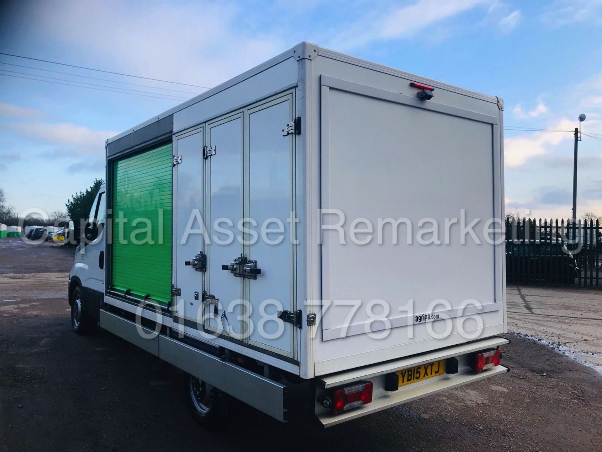 (ON SALE) IVECO DAILY 35S11 *LWB - REFRIGERATED BOX* (2015 - NEW MODEL) '2.3 DIESEL - 8 SPEED AUTO' - Image 5 of 37