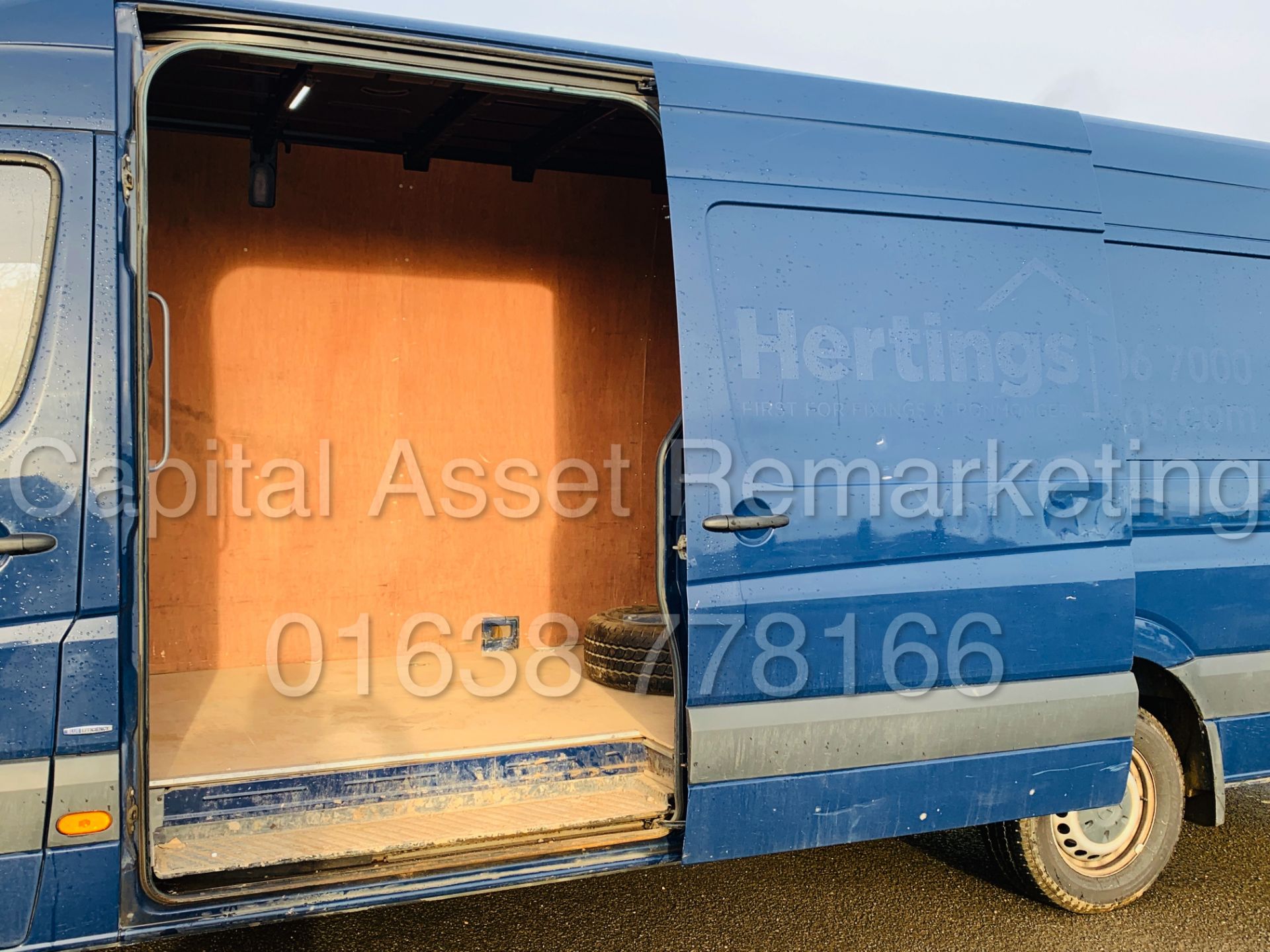 MERCEDES-BENZ SPRINTER 314 CDI *XLWB HI-ROOF* (2017 MODEL - EURO 6 / AD-BLUE) *140 BHP - 6 SPEED* - Image 20 of 37