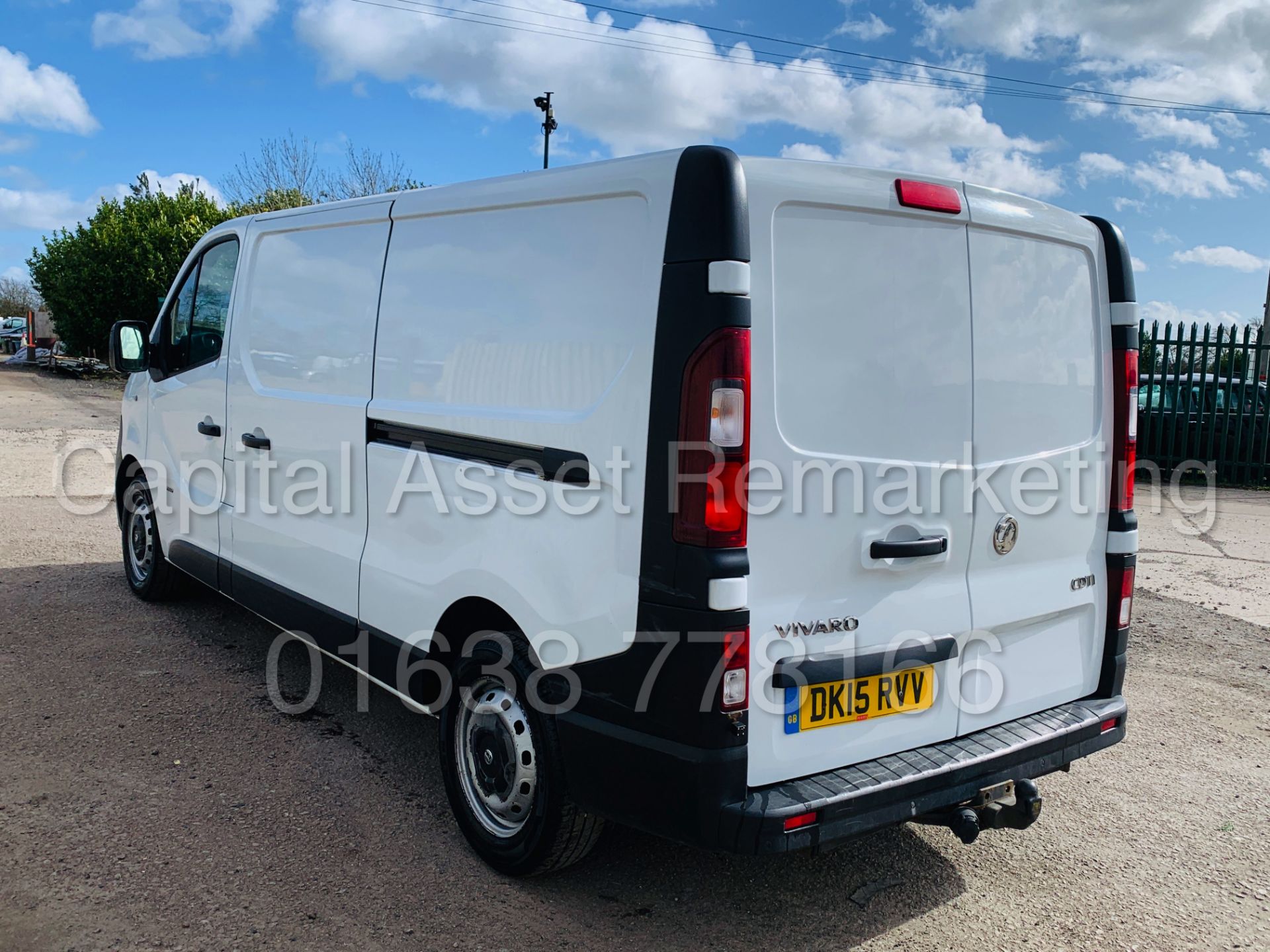 (On Sale) VAUXHALL VIVARO 2900 *LWB - PANEL VAN* (2015) '1.6 CDTI - 115 BHP - 6 SPEED' (NO VAT) - Image 9 of 37