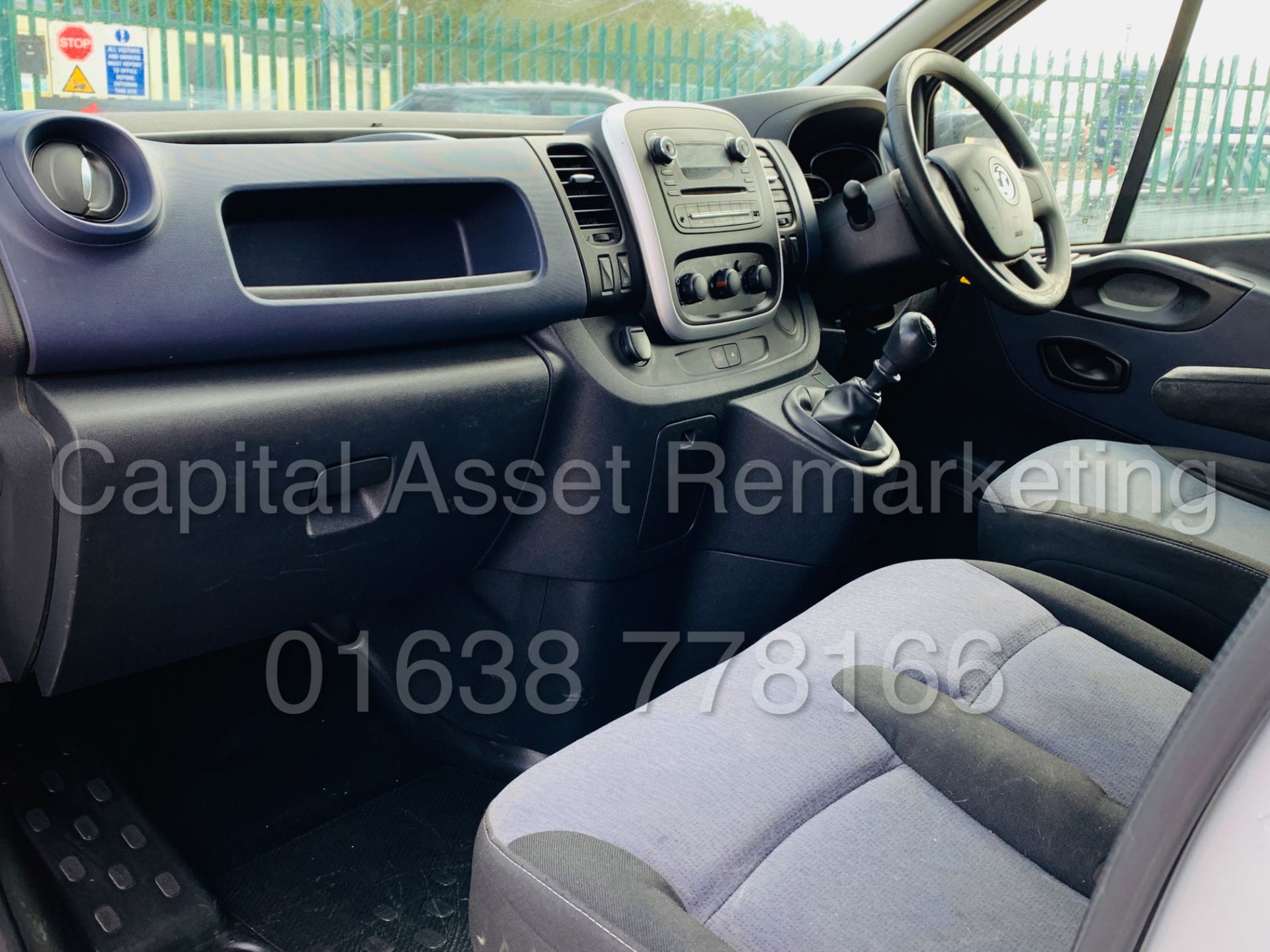 (On Sale) VAUXHALL VIVARO 2900 *LWB - PANEL VAN* (2015) '1.6 CDTI - 115 BHP - 6 SPEED' (NO VAT) - Image 16 of 37