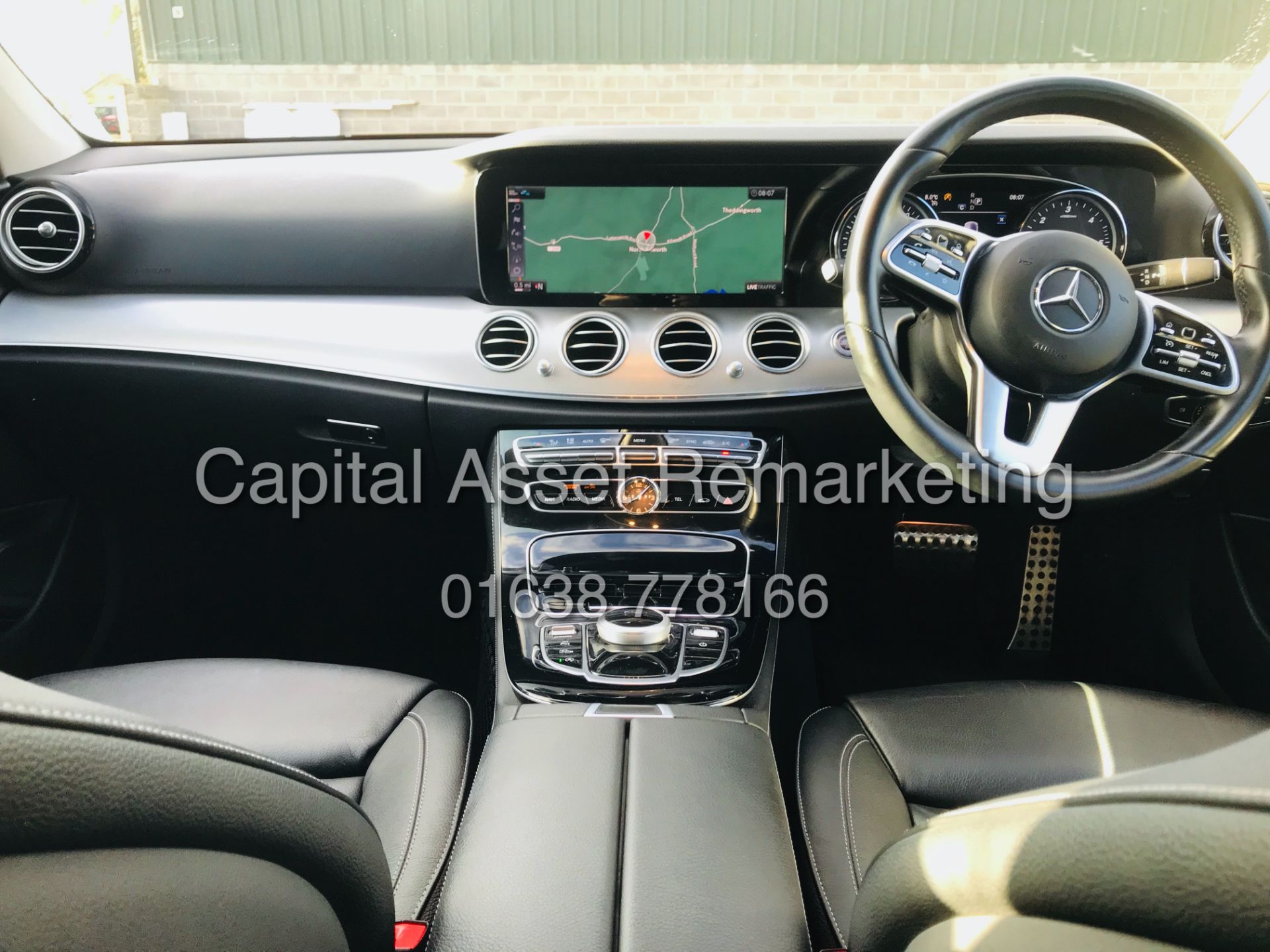 MERCEDES E220d "SE" 9G AUTO 4 DOOR SALOON (2019 MODEL) SAT NAV - LEATHER - HUGE SPEC - LOOK!!! - Image 16 of 37