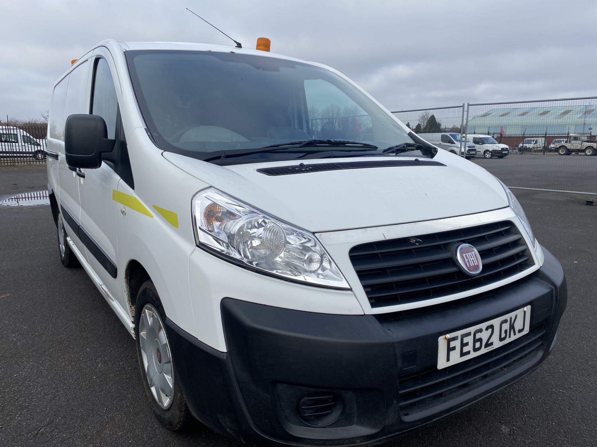 CITROEN DISPATCH / FIAT SCUDO 2.0 MULTIJET TURBO DIESEL (130) LONG WHEEL BASE - FITTED REAR SHELVING - Image 11 of 20