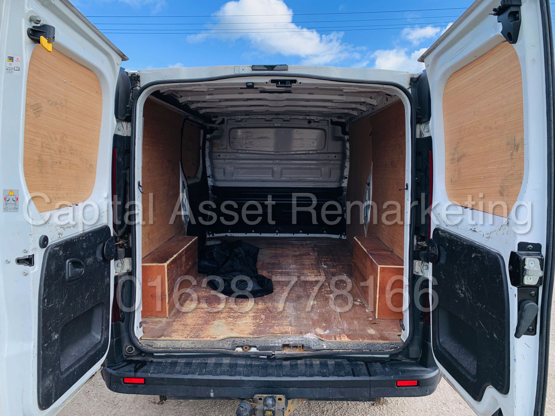 (On Sale) VAUXHALL VIVARO 2900 *LWB - PANEL VAN* (2015) '1.6 CDTI - 115 BHP - 6 SPEED' (NO VAT) - Image 22 of 37