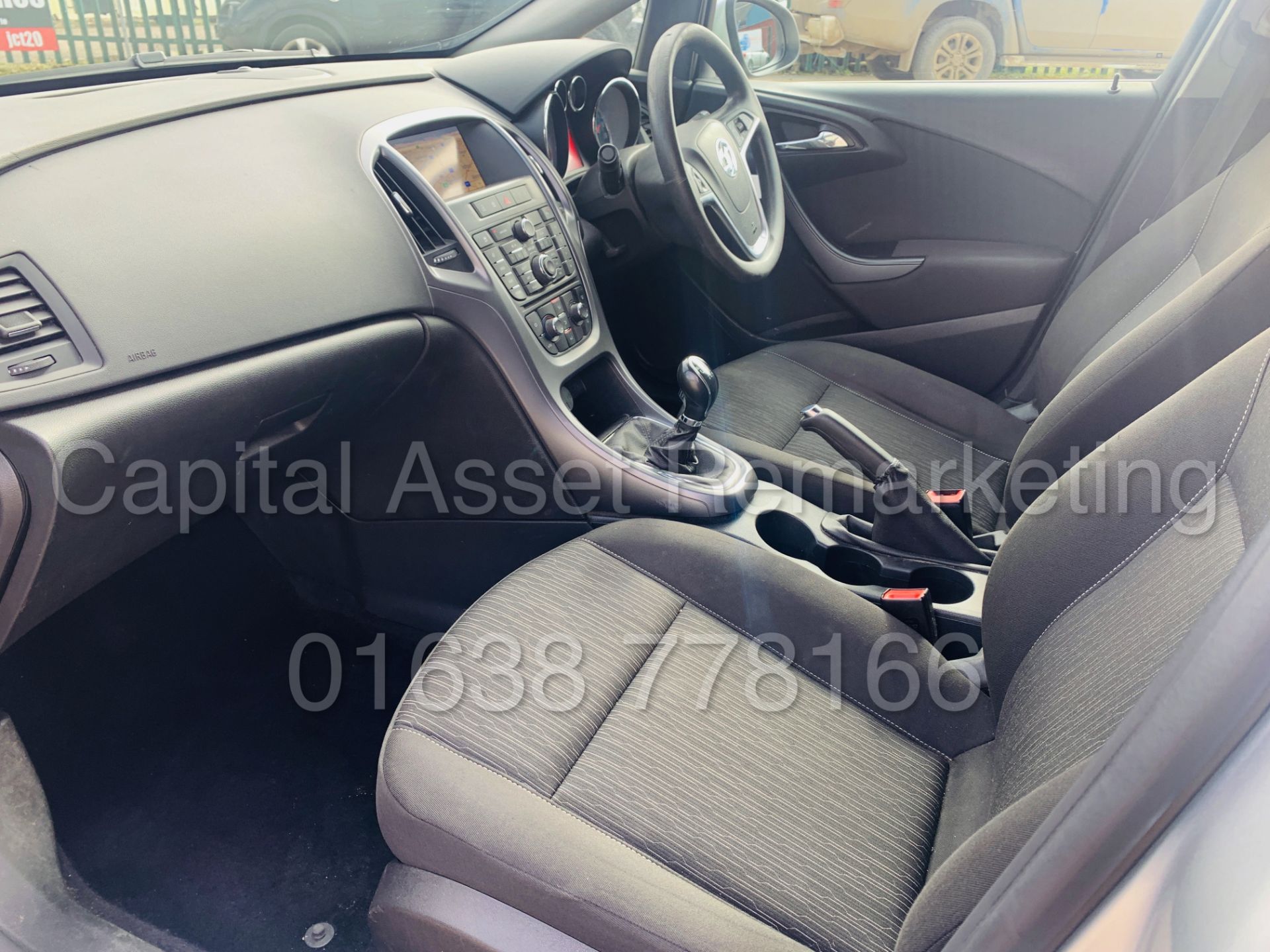 On Sale VAUXHALL ASTRA *DESIGN* 5 DOOR ESTATE (2016 MODEL) '1.6 CDTI - 6 SPEED' *SAT NAV* - Image 18 of 44