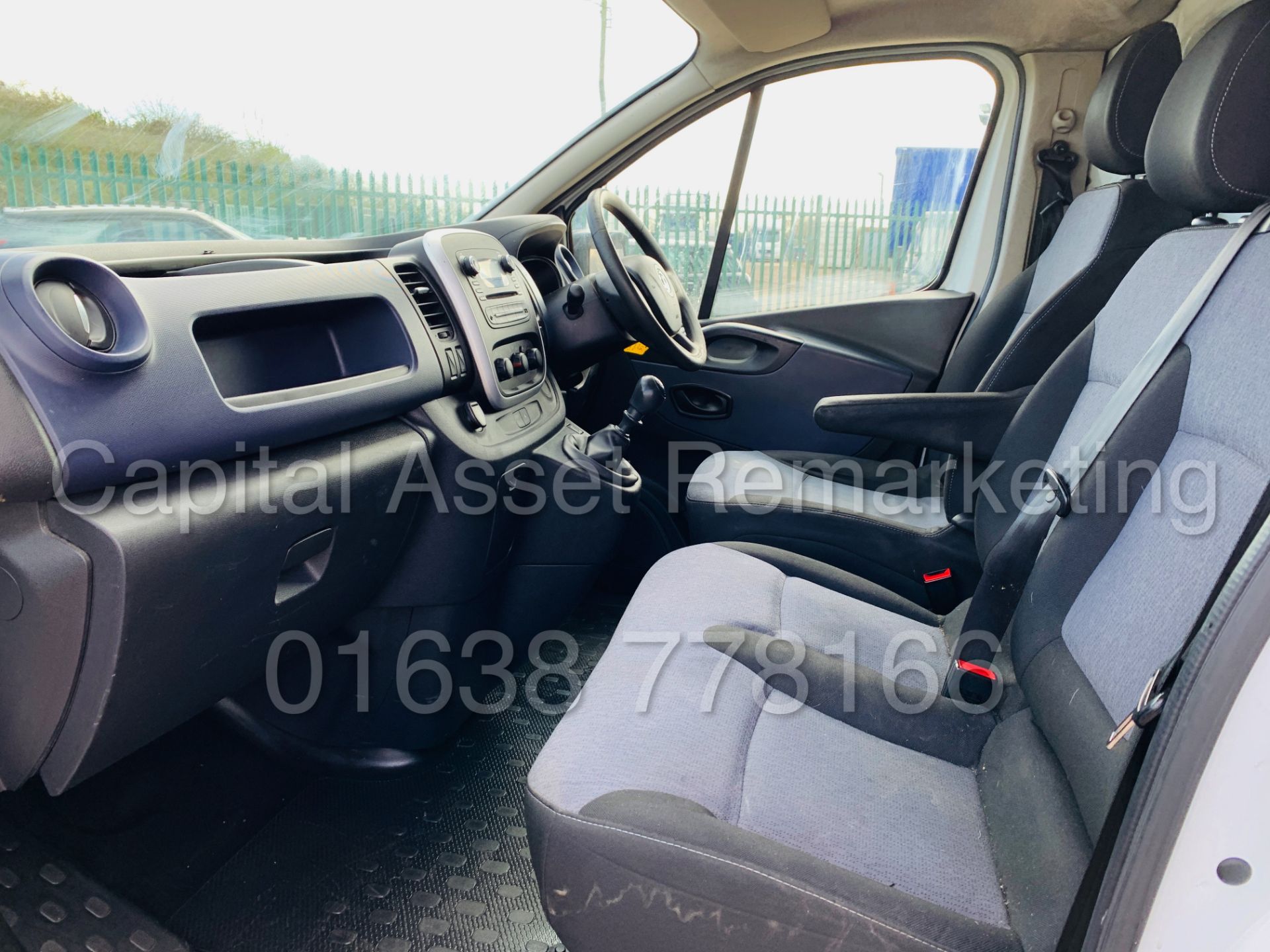 (On Sale) VAUXHALL VIVARO 2900 *LWB - PANEL VAN* (2015) '1.6 CDTI - 115 BHP - 6 SPEED' (NO VAT) - Image 18 of 37