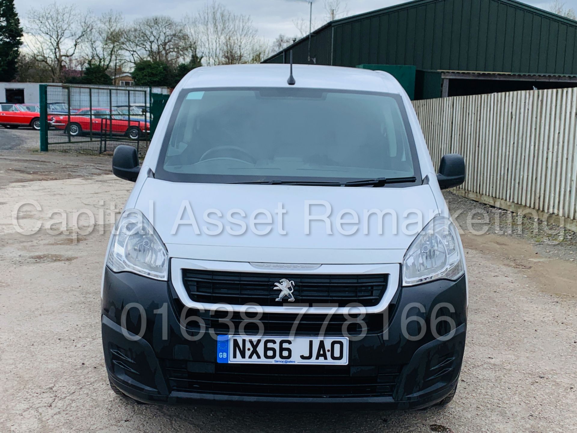 PEUGEOT PARTNER *PROFESSIONAL* SWB - PANEL VAN (2017 MODEL) '1.6 BLUE HDI-EURO 6' *U-LEZ COMPLIANT* - Image 14 of 42