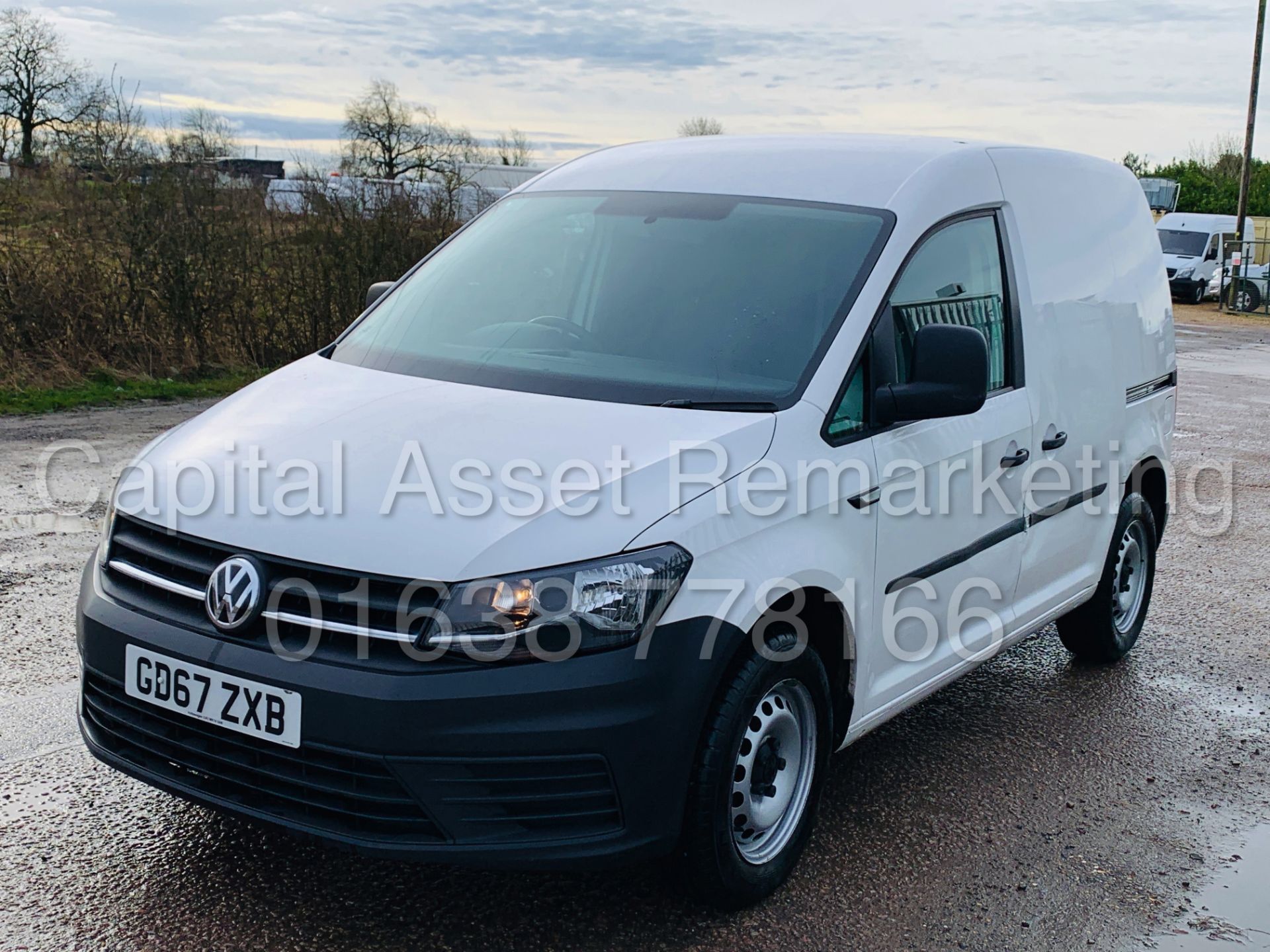 VOLKSWAGEN CADDY C20 *SWB - PANEL VAN* (2018 - NEW MODEL) '2.0 TDI - EURO 6' (1 OWNER FROM NEW) - Image 5 of 39