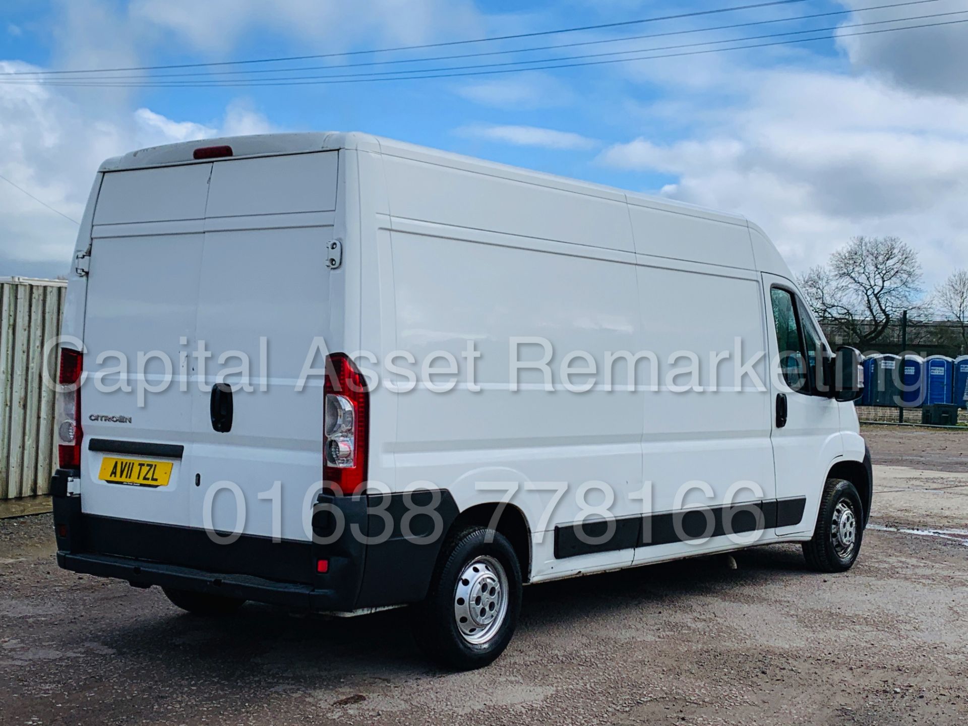 CITROEN RELAY *LWB HI-ROOF* (2011) '2.2 HDI - 120 BHP - 6 SPEED' **LOW MILEAGE** (3500 KG) - Image 12 of 37