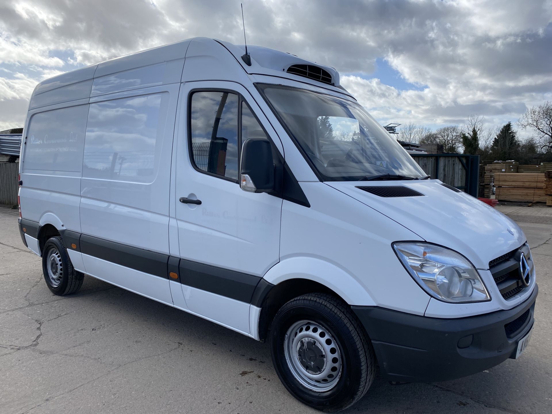 On Sale MERCEDES SPRINTER 313CDI "MWB" HIGH ROOF FRIDGE / FREEZER / CHILLER 2012 REG -HUBBARD UNIT!!