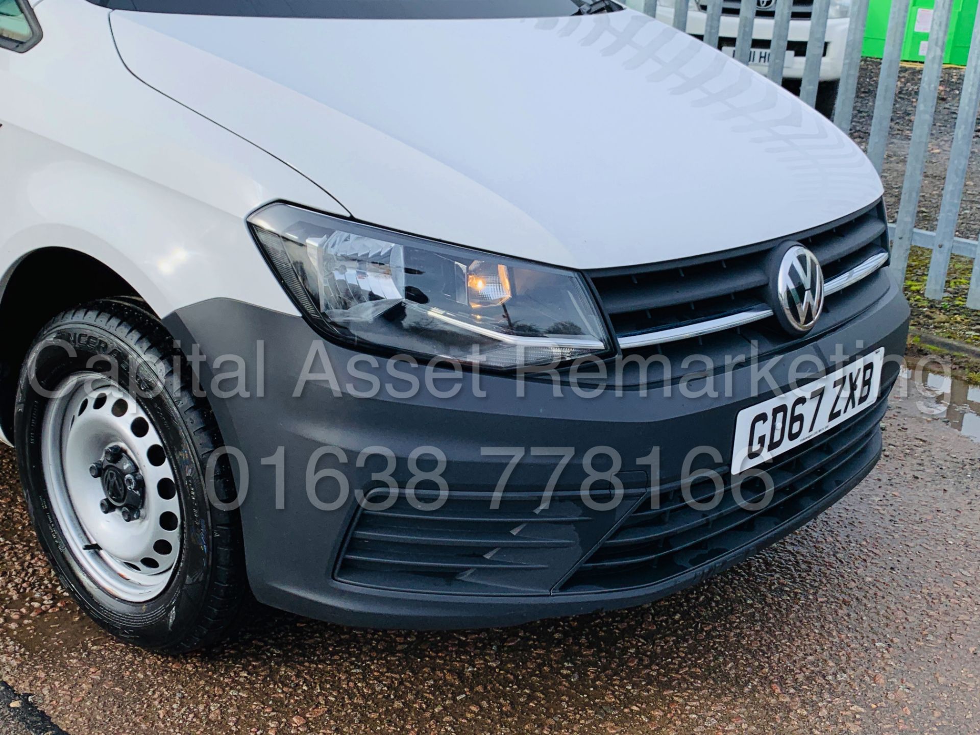 (On Sale) VOLKSWAGEN CADDY C20 *SWB-PANEL VAN* (2018-NEW MODEL) '2.0 TDI - EURO 6' *U-LEZ* (1 OWNER) - Image 13 of 39