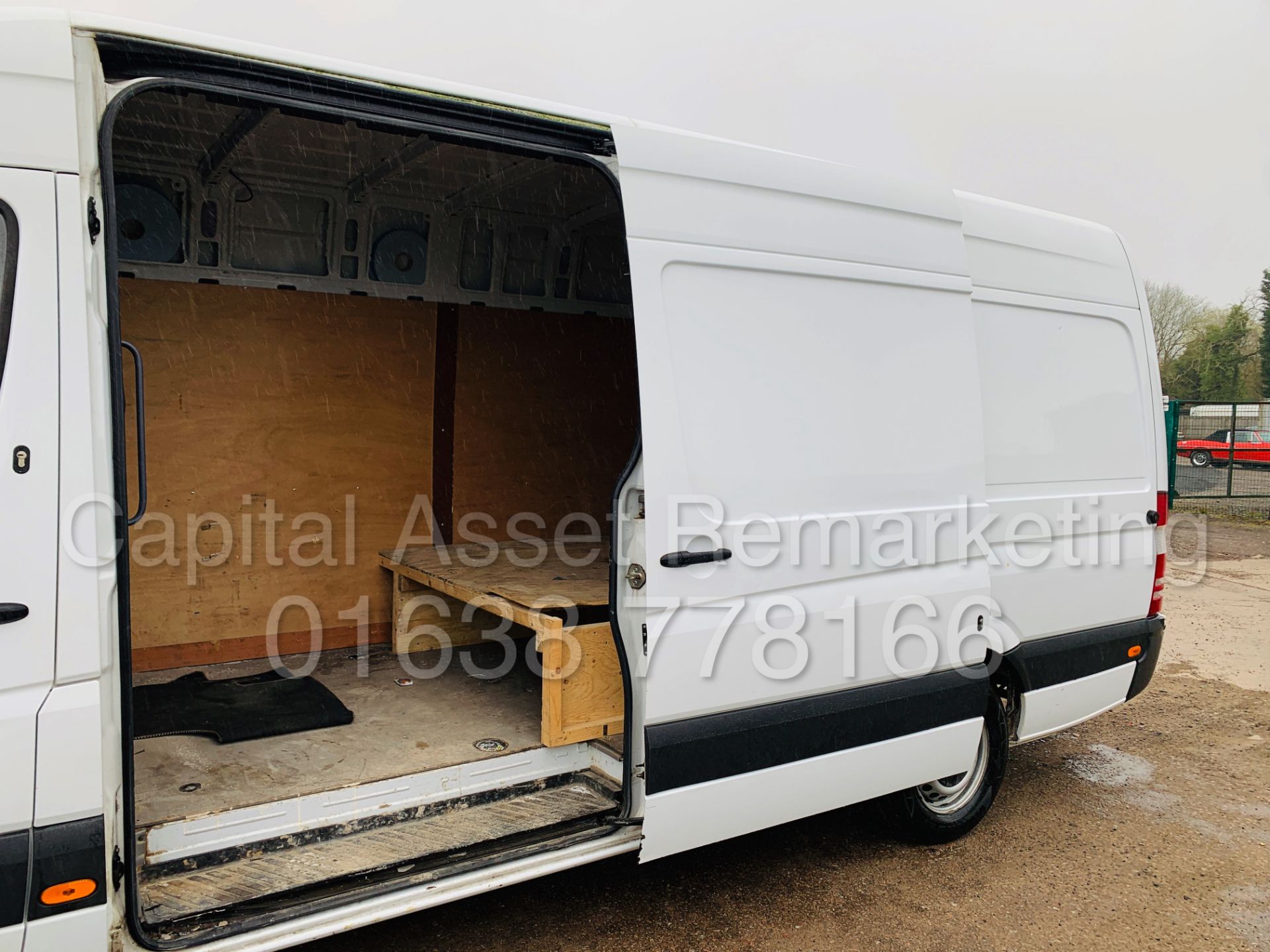 MERCEDES-BENZ SPRINTER 313 CDI *LWB HI-ROOF* (2016 MODEL) '130 BHP - 6 SPEED' *CRUISE CONTROL* - Image 19 of 37