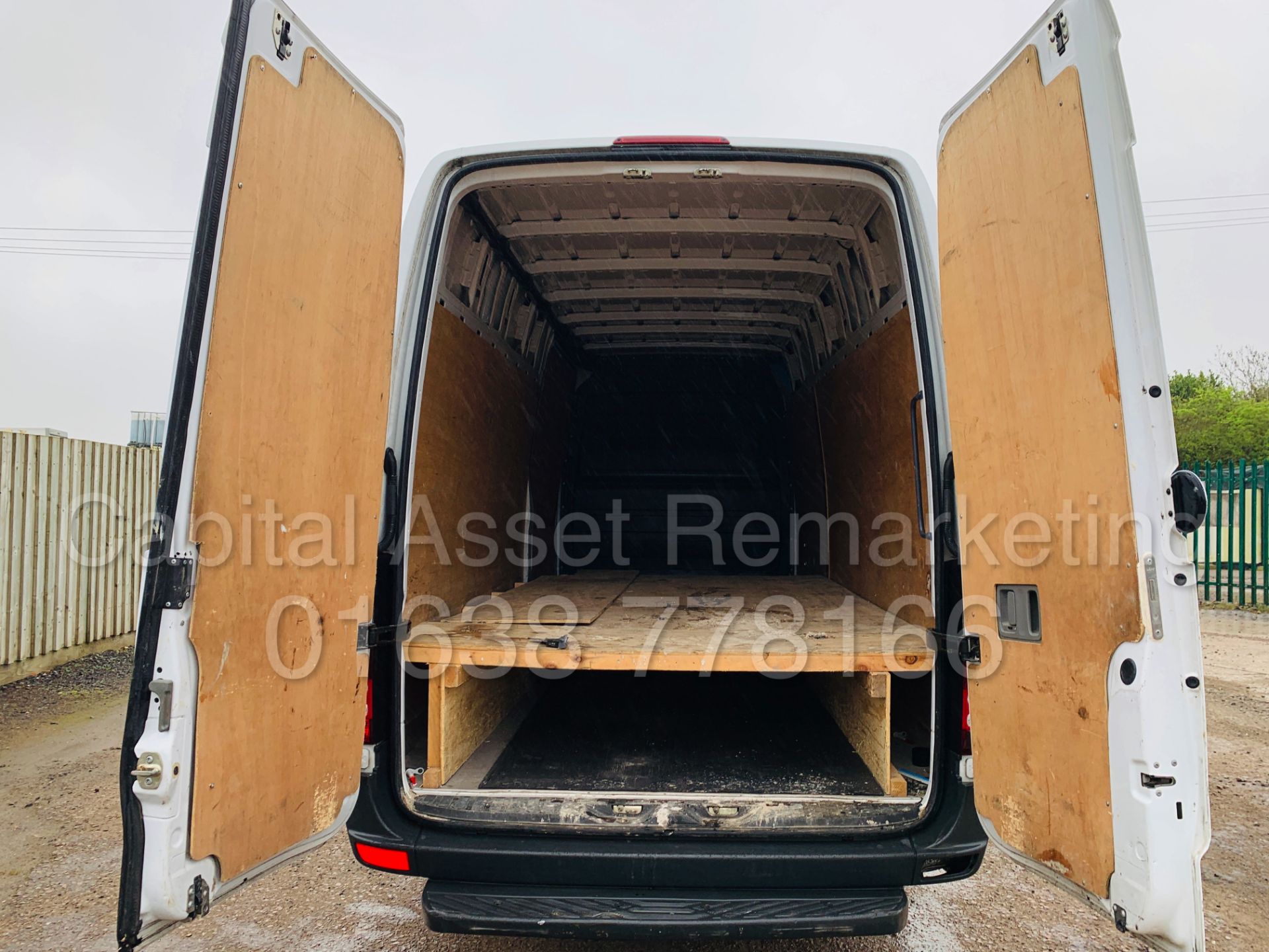 MERCEDES-BENZ SPRINTER 313 CDI *LWB HI-ROOF* (2016 MODEL) '130 BHP - 6 SPEED' *CRUISE CONTROL* - Image 21 of 37