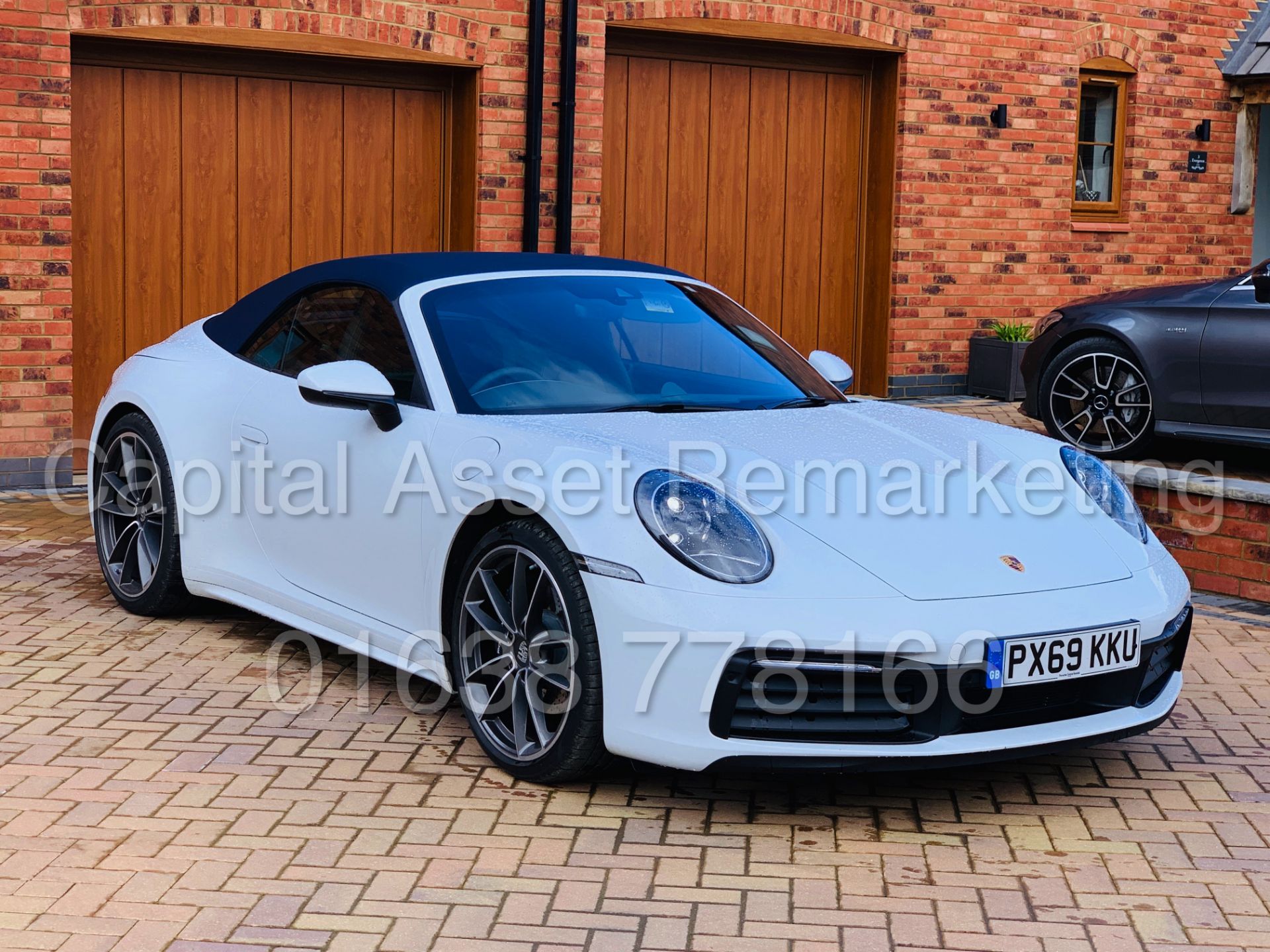 On Sale PORSCHE 911 CARRERA S-A *CABRIOLET* (2020 - NEW 992 MODEL) AUTO -SAT NAV - CHRONO PACK *WOW* - Image 25 of 82