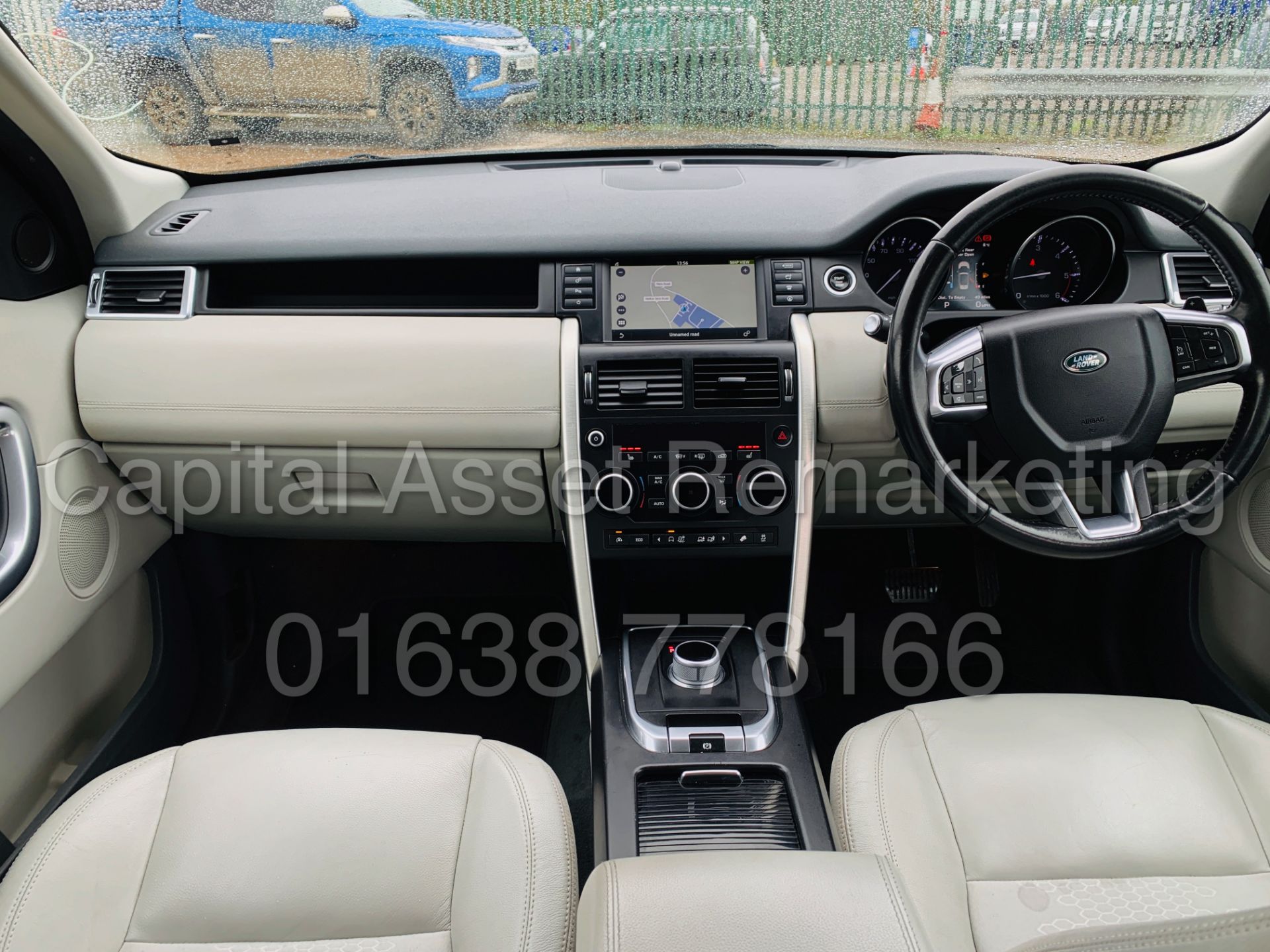 (On Sale) LAND ROVER DISCOVERY SPORT *SE TECH* 7 SEATER SUV (2015) '2.2 SD4-AUTO' *LEATHER-SAT NAV* - Image 37 of 57