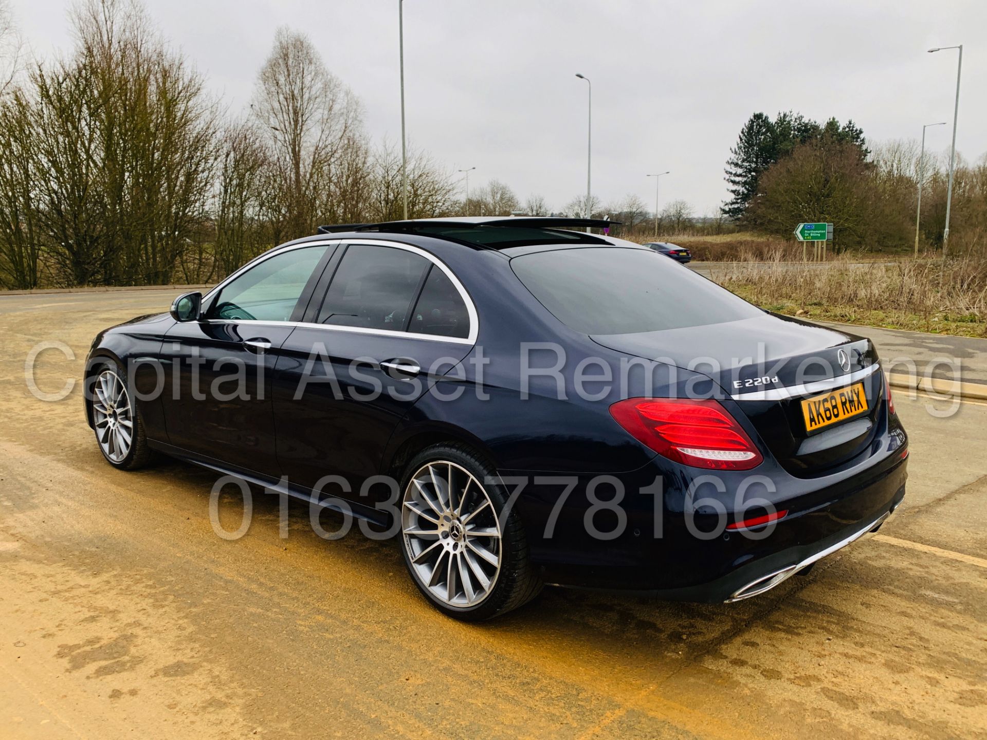 (ON SALE) MERCEDES-BENZ E220D *AMG LINE PREMIUM PLUS* SALOON (2019 MODEL) '9-G TRONIC AUTO' - Image 11 of 63