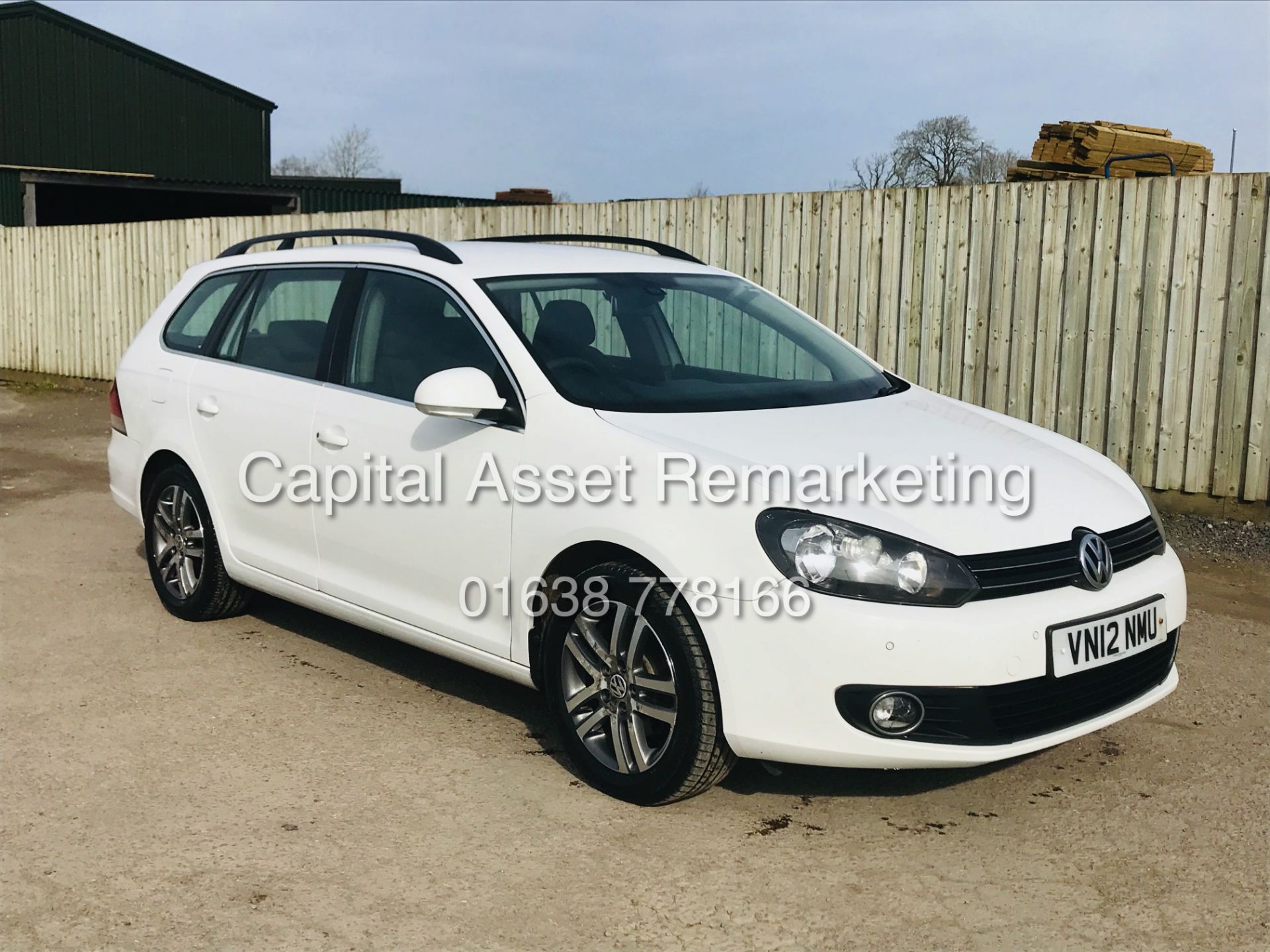 VOLKSWAGEN GOLF SE *5 DOOR ESTATE* (2012) '1.6 TDI - STOP/START' *AIR CON* (1 OWNER FROM NEW) - Image 7 of 38