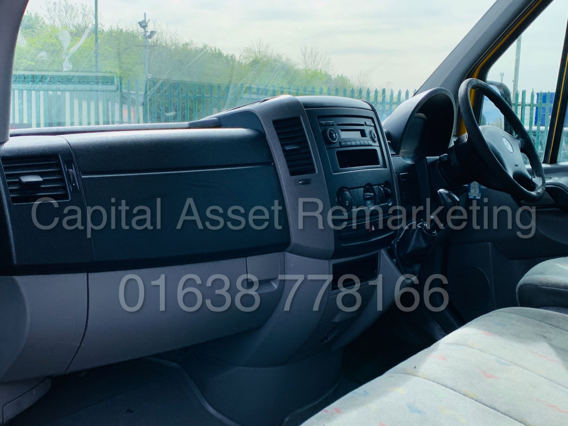 (On Sale) VOLKSWAGEN CRAFTER CR35 *MWB HI-ROOF* (57 REG) '2.5 TDI - 6 SPEED' *117,000 MILES ONLY* - Image 16 of 33