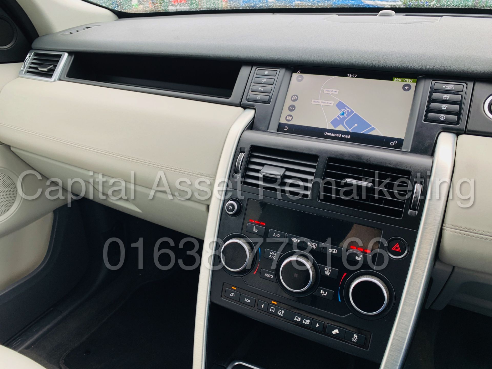 (On Sale) LAND ROVER DISCOVERY SPORT *SE TECH* 7 SEATER SUV (2015) '2.2 SD4-AUTO' *LEATHER-SAT NAV* - Image 47 of 57