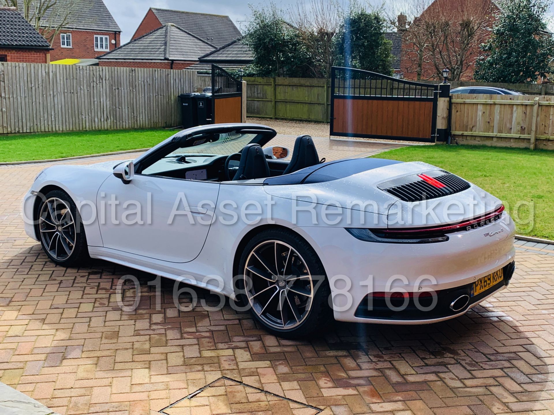 On Sale PORSCHE 911 CARRERA S-A *CABRIOLET* (2020 - NEW 992 MODEL) AUTO -SAT NAV - CHRONO PACK *WOW* - Image 9 of 82