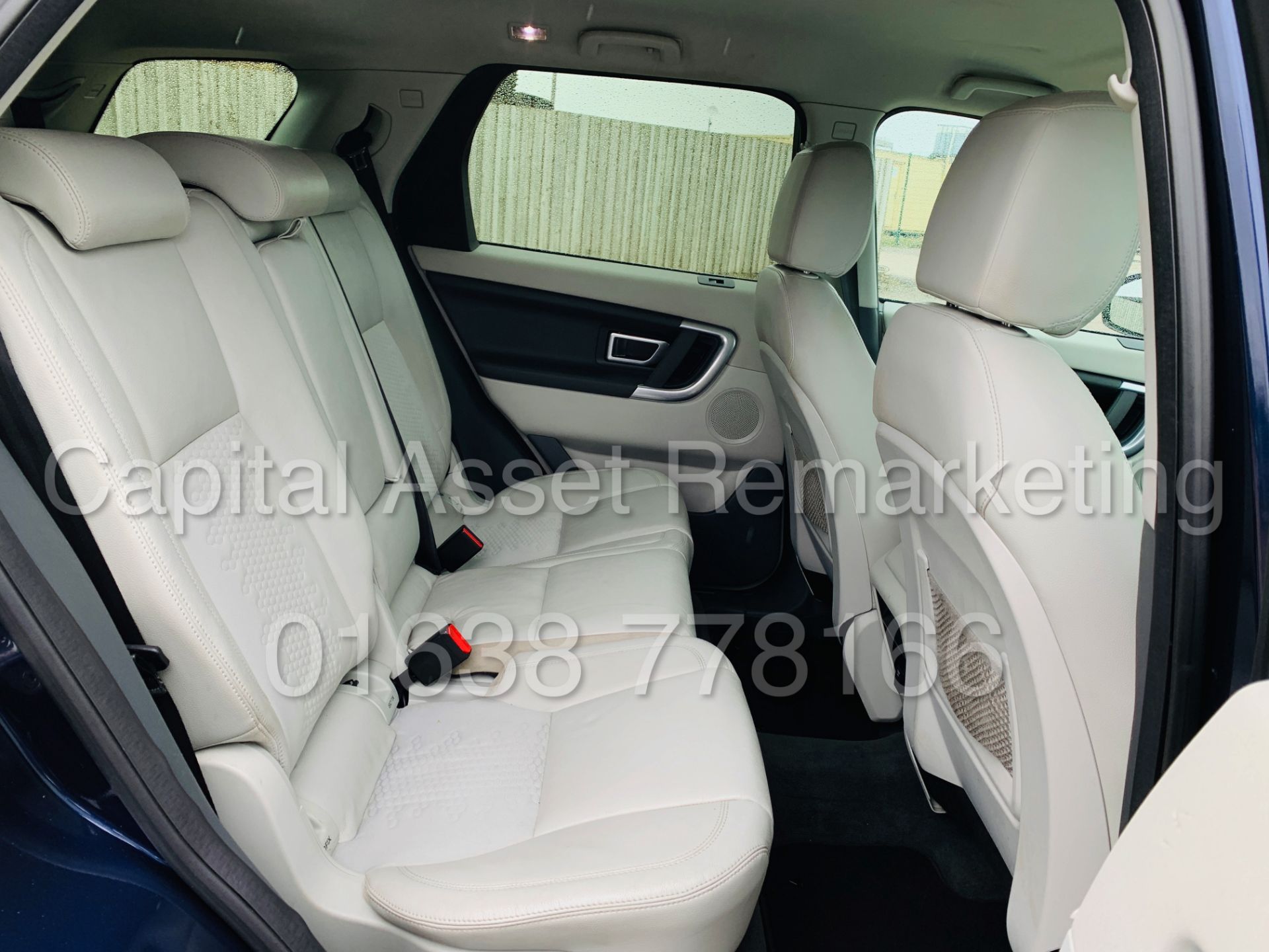 (On Sale) LAND ROVER DISCOVERY SPORT *SE TECH* 7 SEATER SUV (2015) '2.2 SD4-AUTO' *LEATHER-SAT NAV* - Image 36 of 57