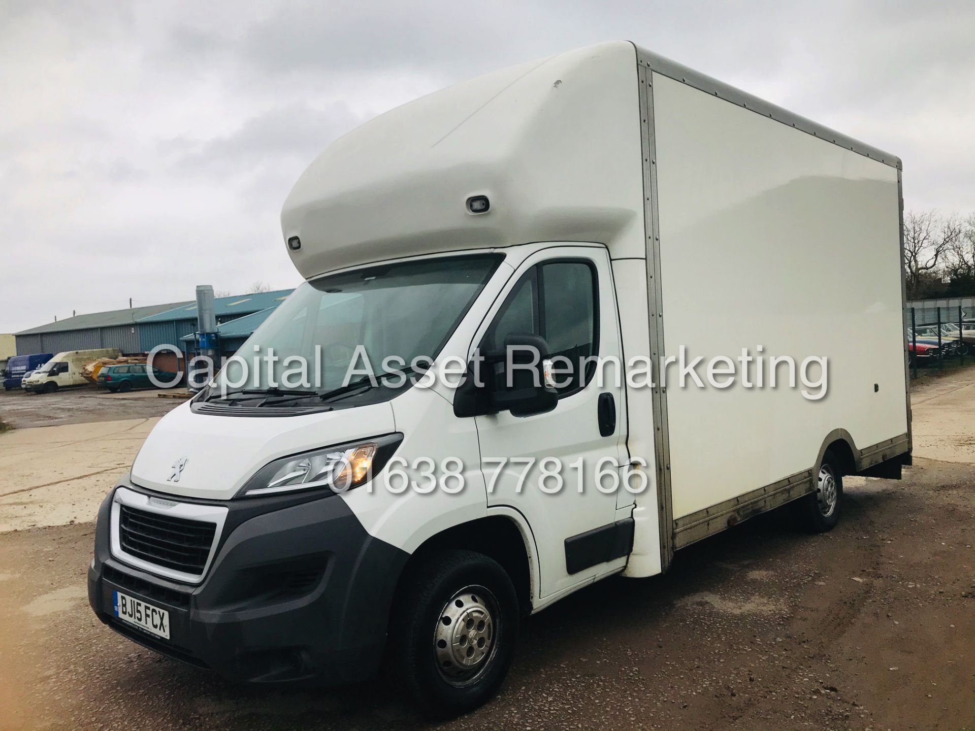 On Sale PEUGEOT BOXER 2.2HDI (130) LONG WHEEL BASE LUTON LOW LOADER" MAXI MOVER - 15 REG - AIR CON - Image 6 of 20