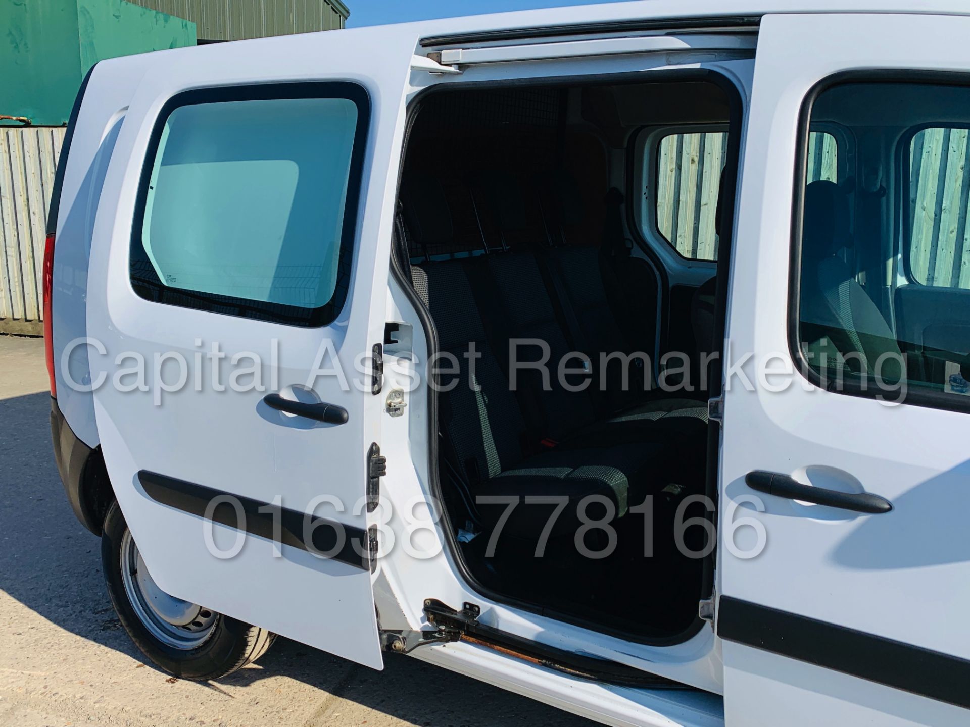 (On Sale) MERCEDES-BENZ CITAN 109 CDI *XLWB -5 SEATER CREW VAN* (2016) *1 OWNER - FULL HISTORY* - Image 26 of 42